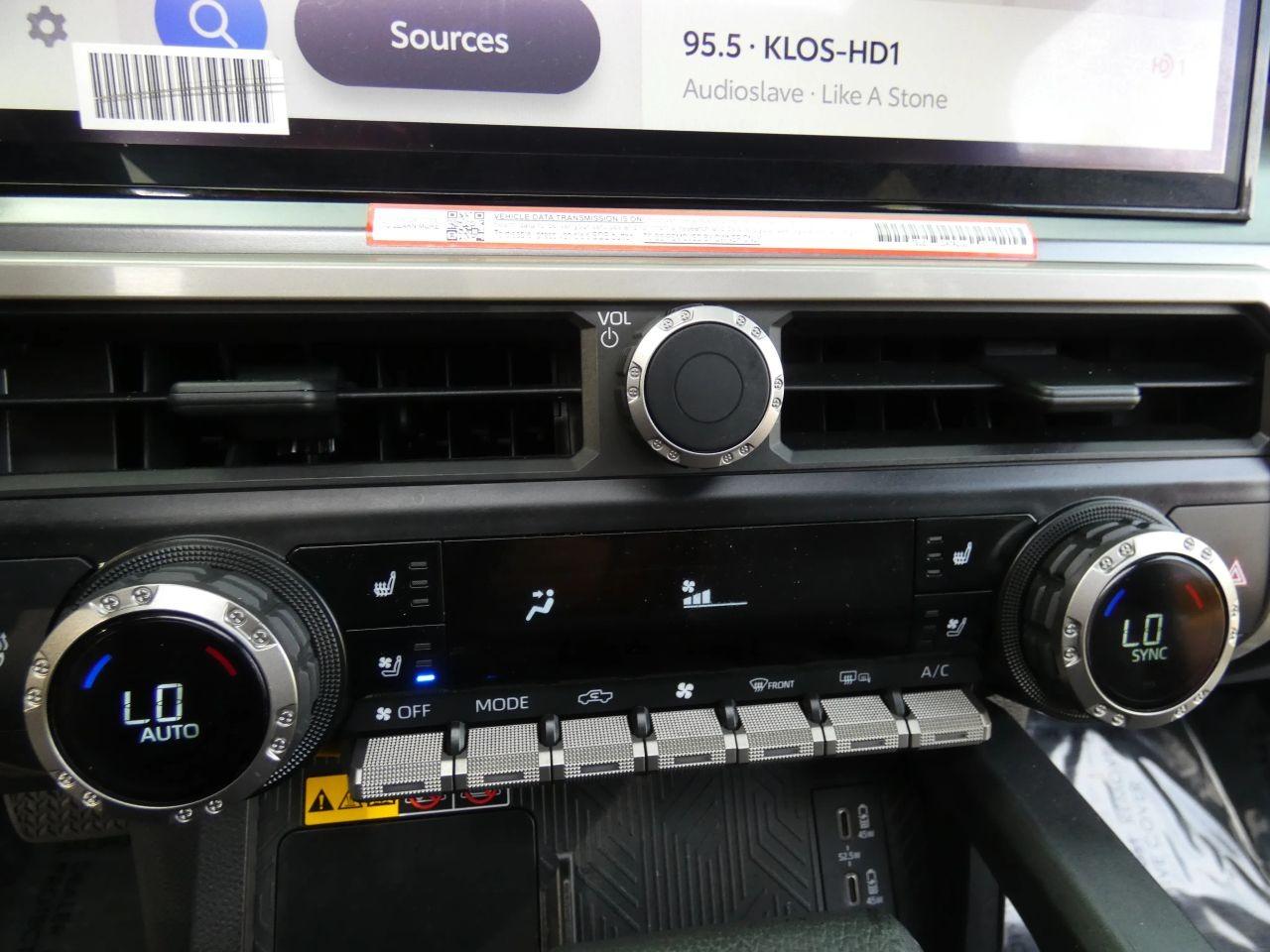 2025 Toyota Tacoma TRD Off-Road