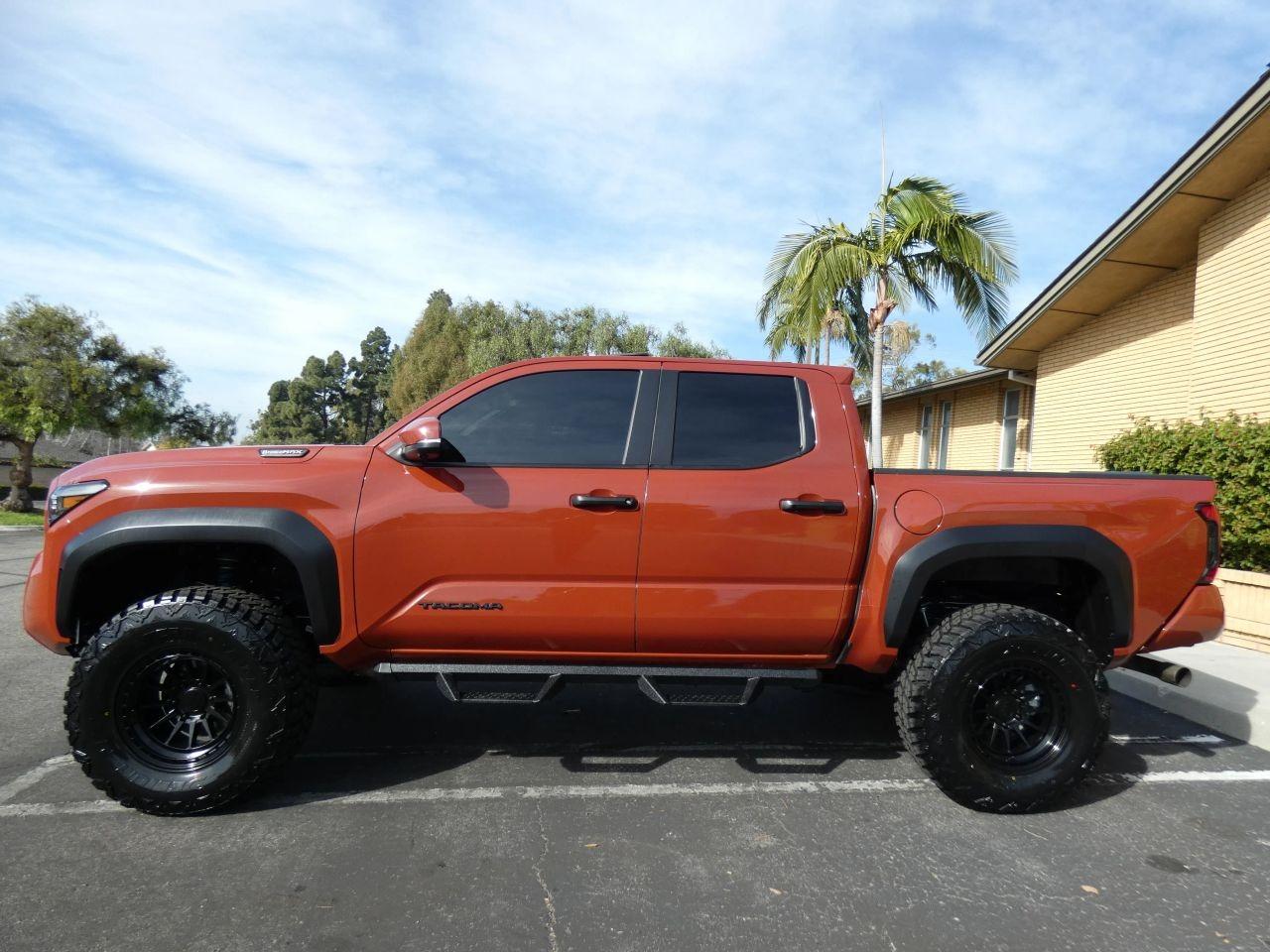 2025 Toyota Tacoma TRD Off-Road - 3
