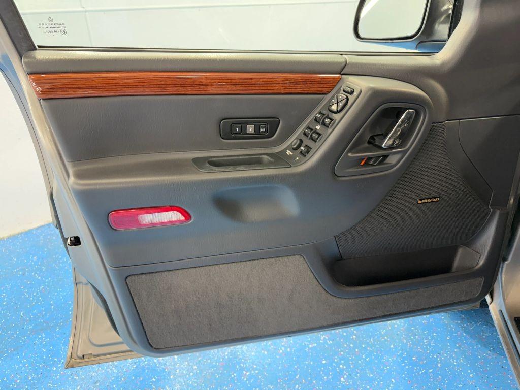 1999 Jeep Grand Cherokee