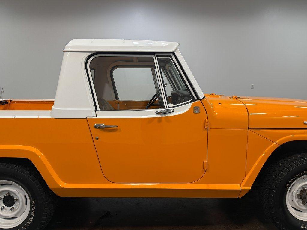 1967 Willys Jeepster Commando