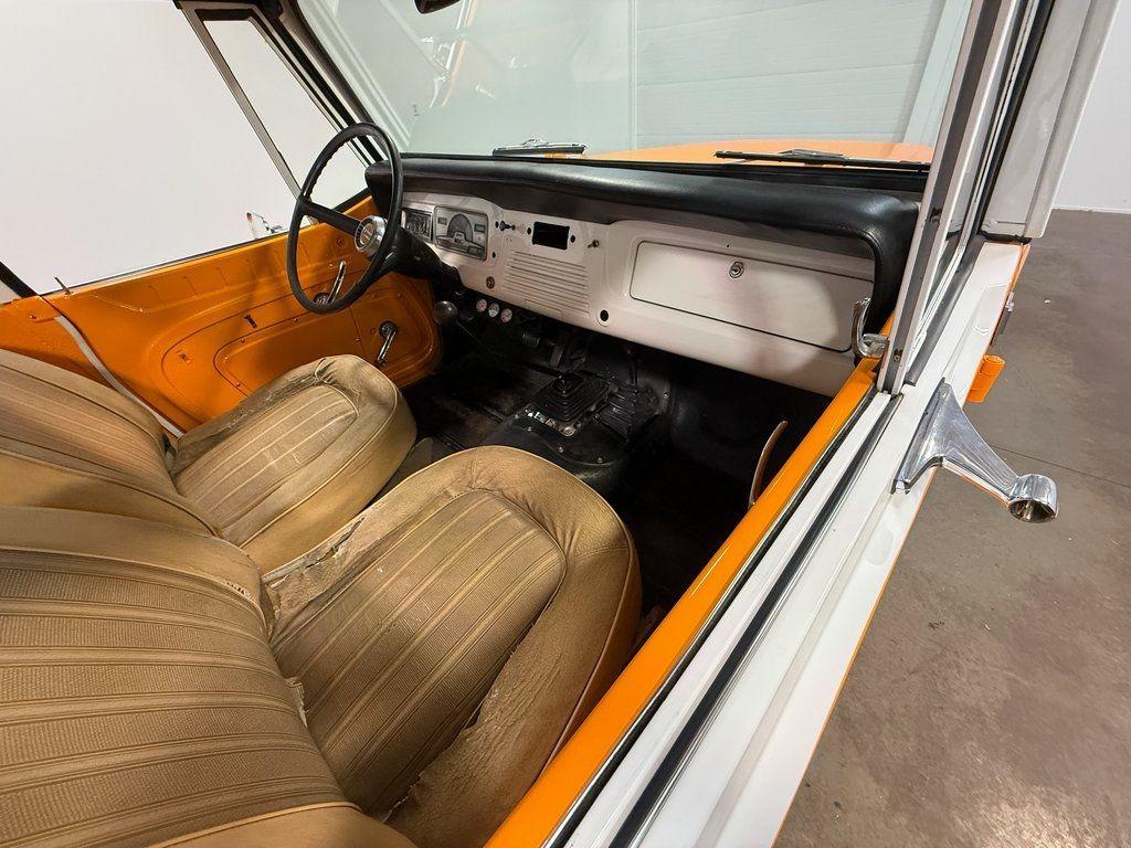 1967 Willys Jeepster Commando