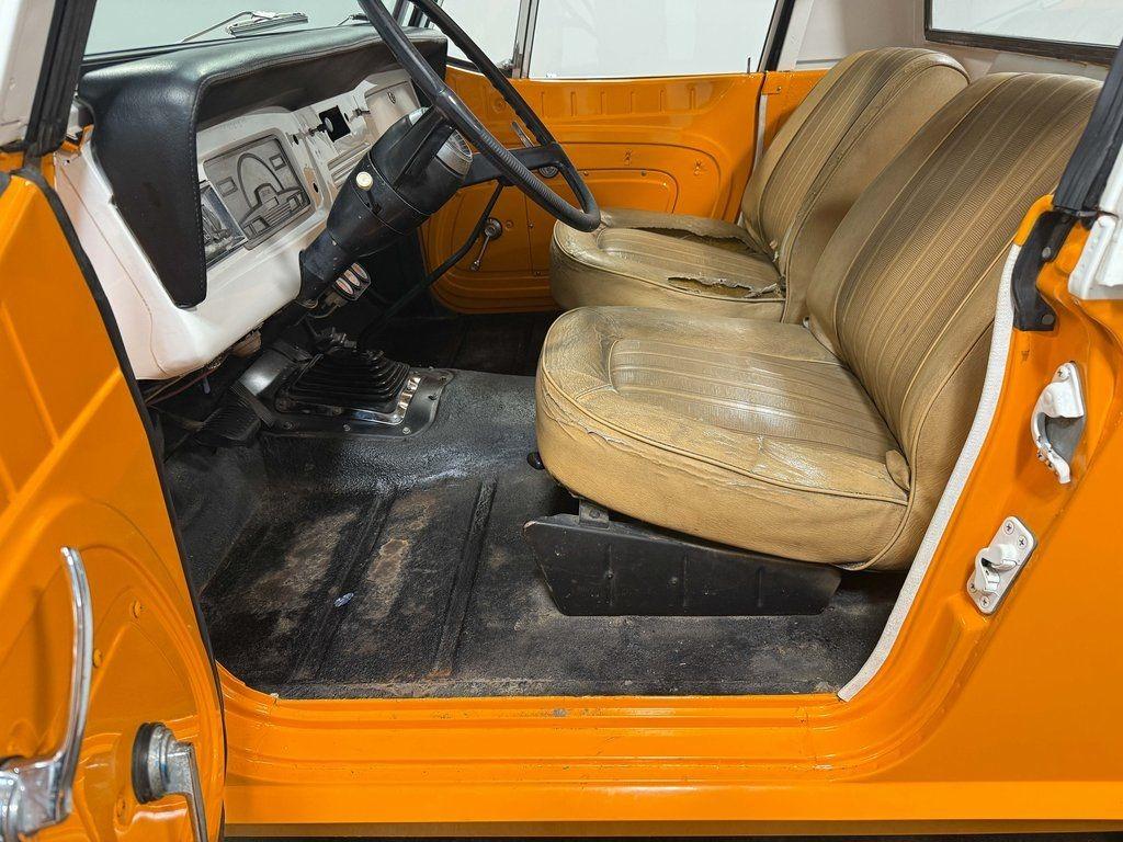 1967 Willys Jeepster Commando