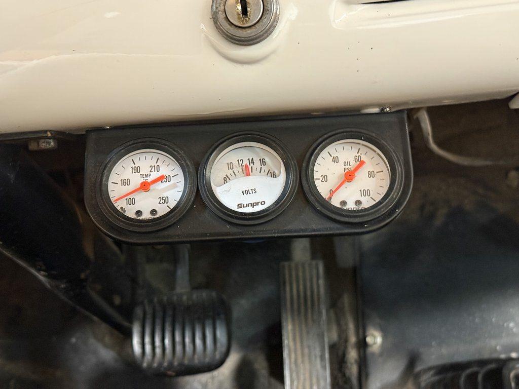 1967 Willys Jeepster Commando