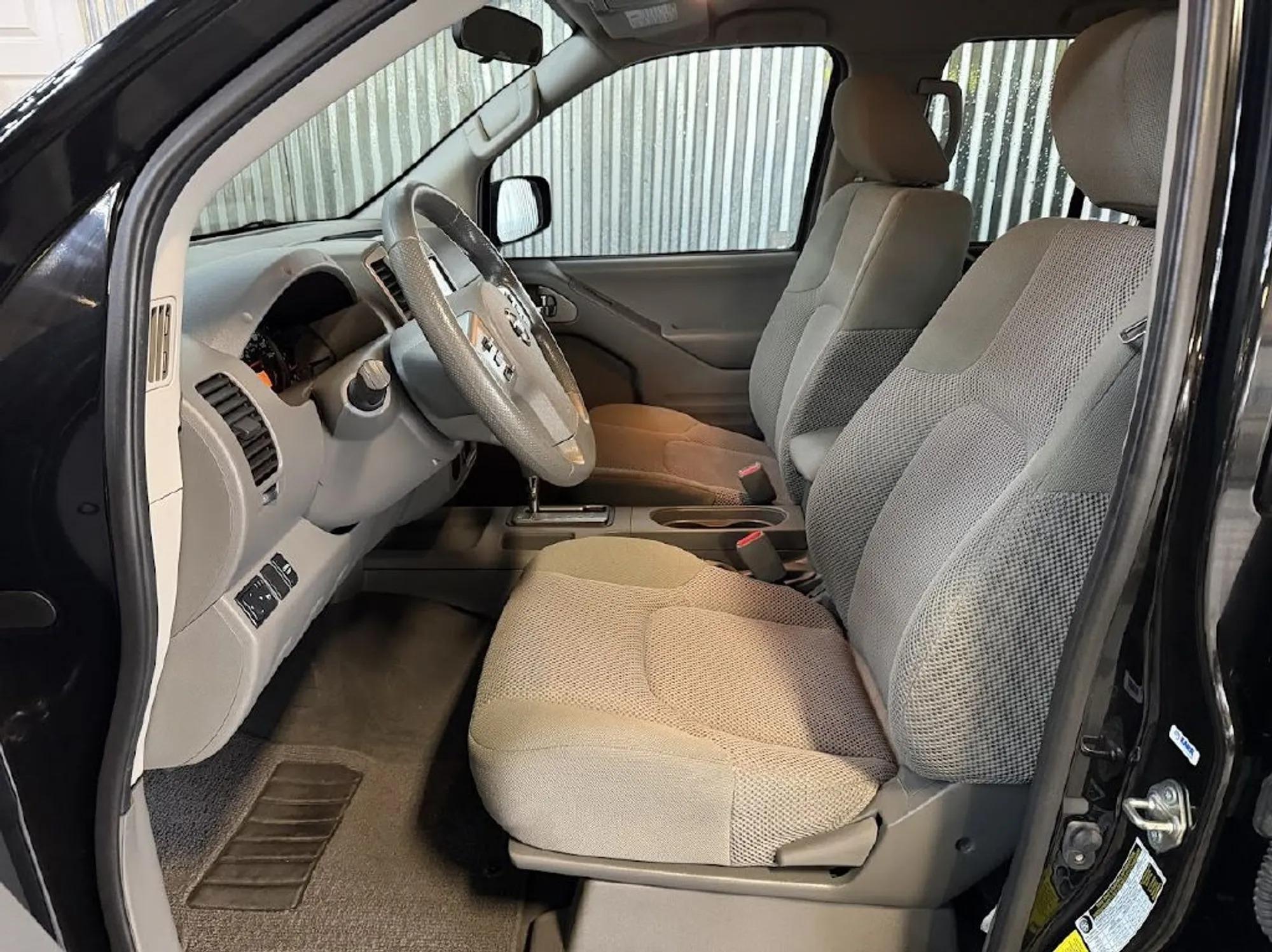 2019 Nissan Frontier S