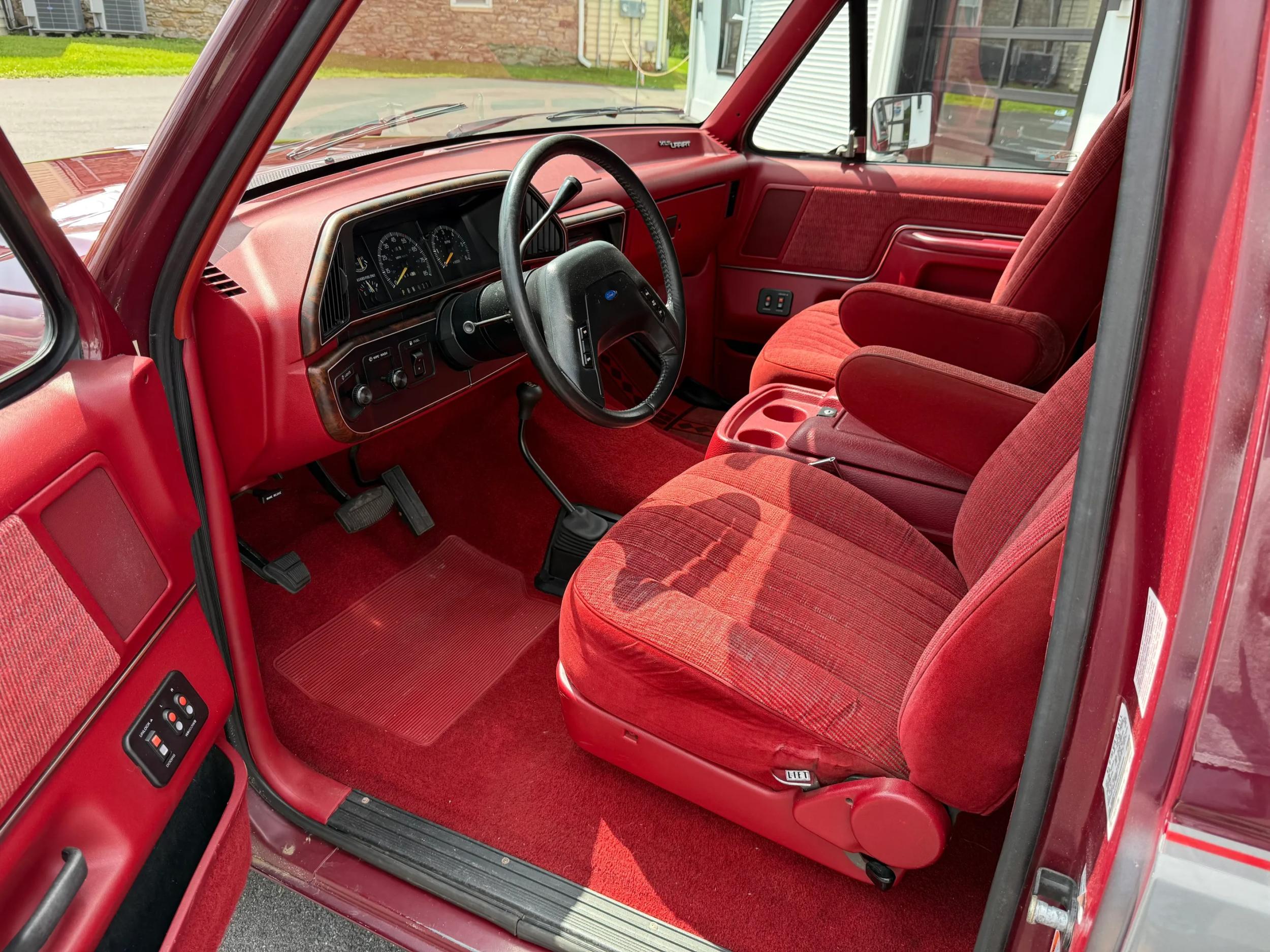 1990 Ford F-150 XLT Lariat 4×4