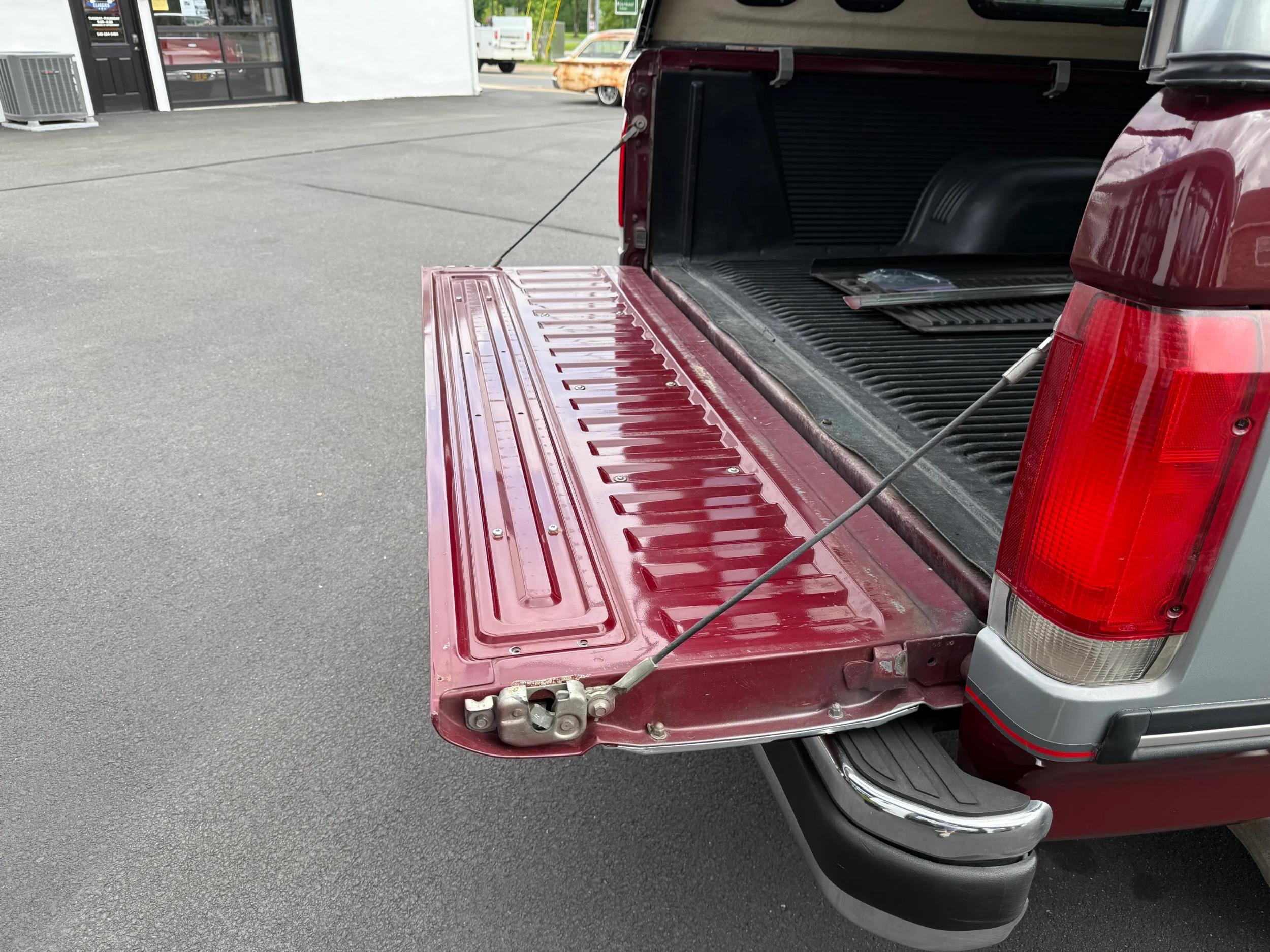 1990 Ford F-150 XLT Lariat 4×4