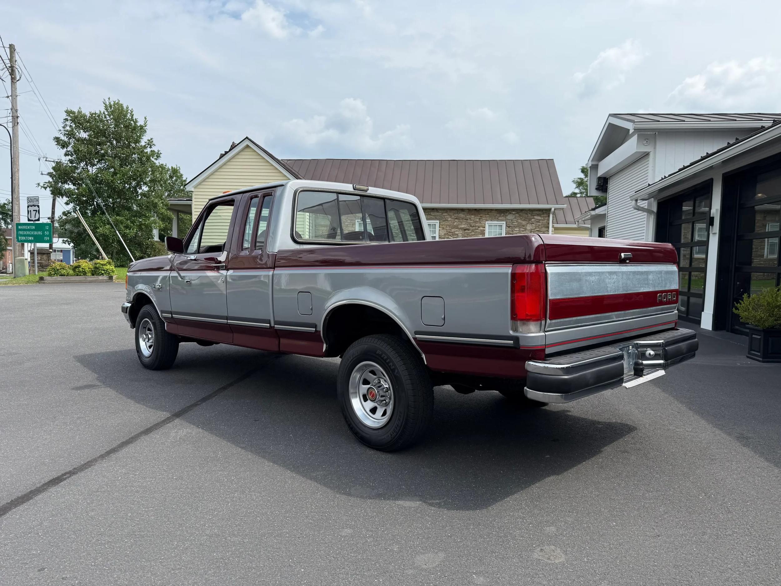 1990 Ford F-150 XLT Lariat 4×4