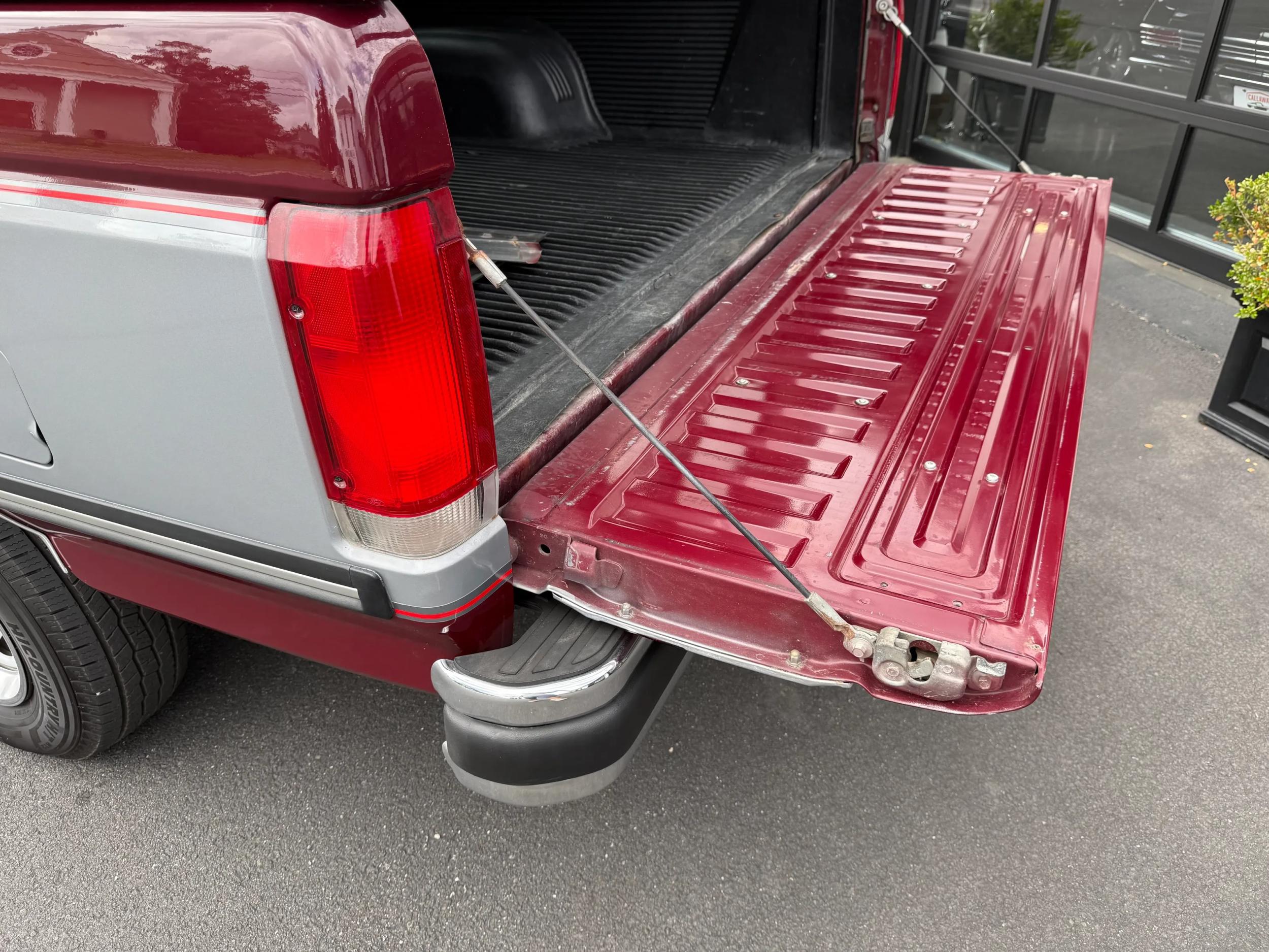 1990 Ford F-150 XLT Lariat 4×4