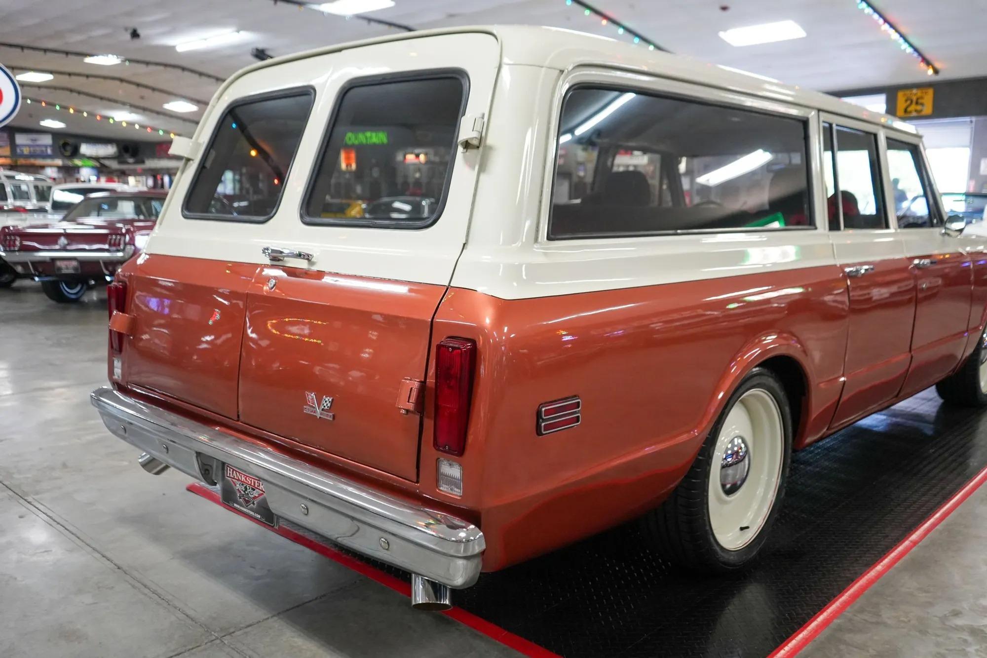 1969 Chevrolet Suburban