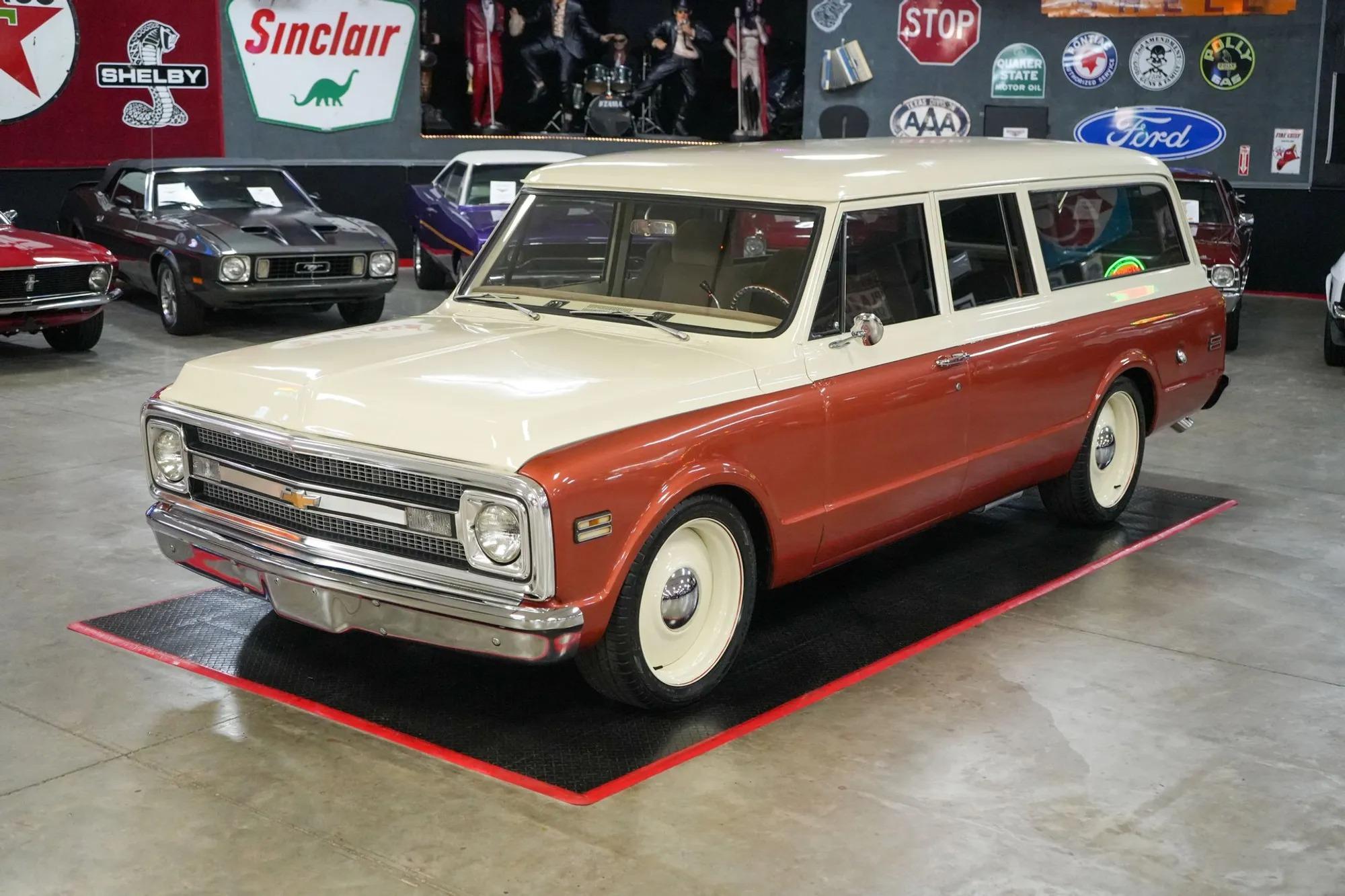 1969 Chevrolet Suburban