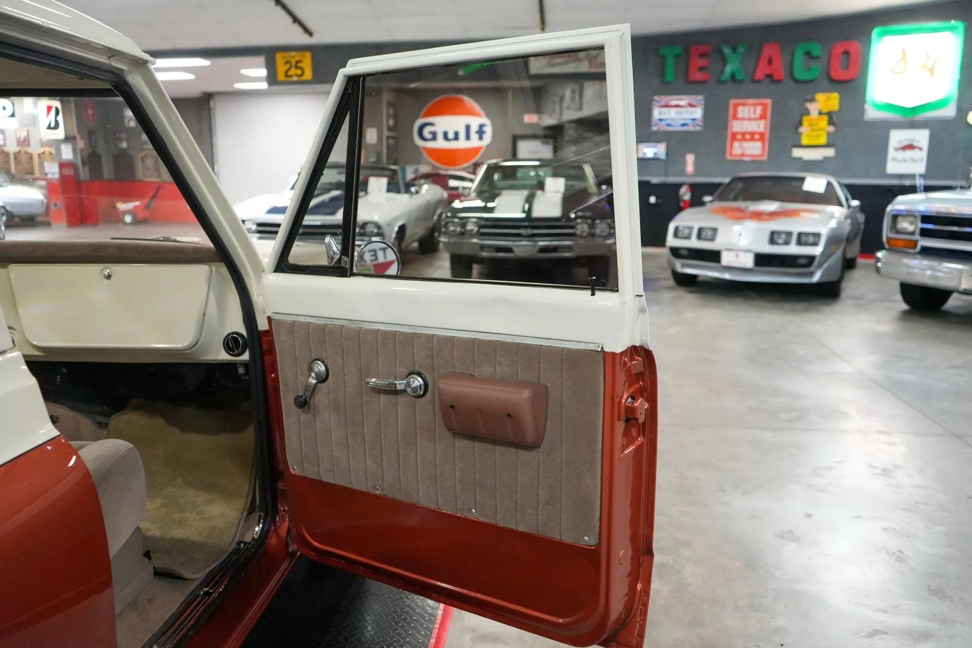 1969 Chevrolet Suburban