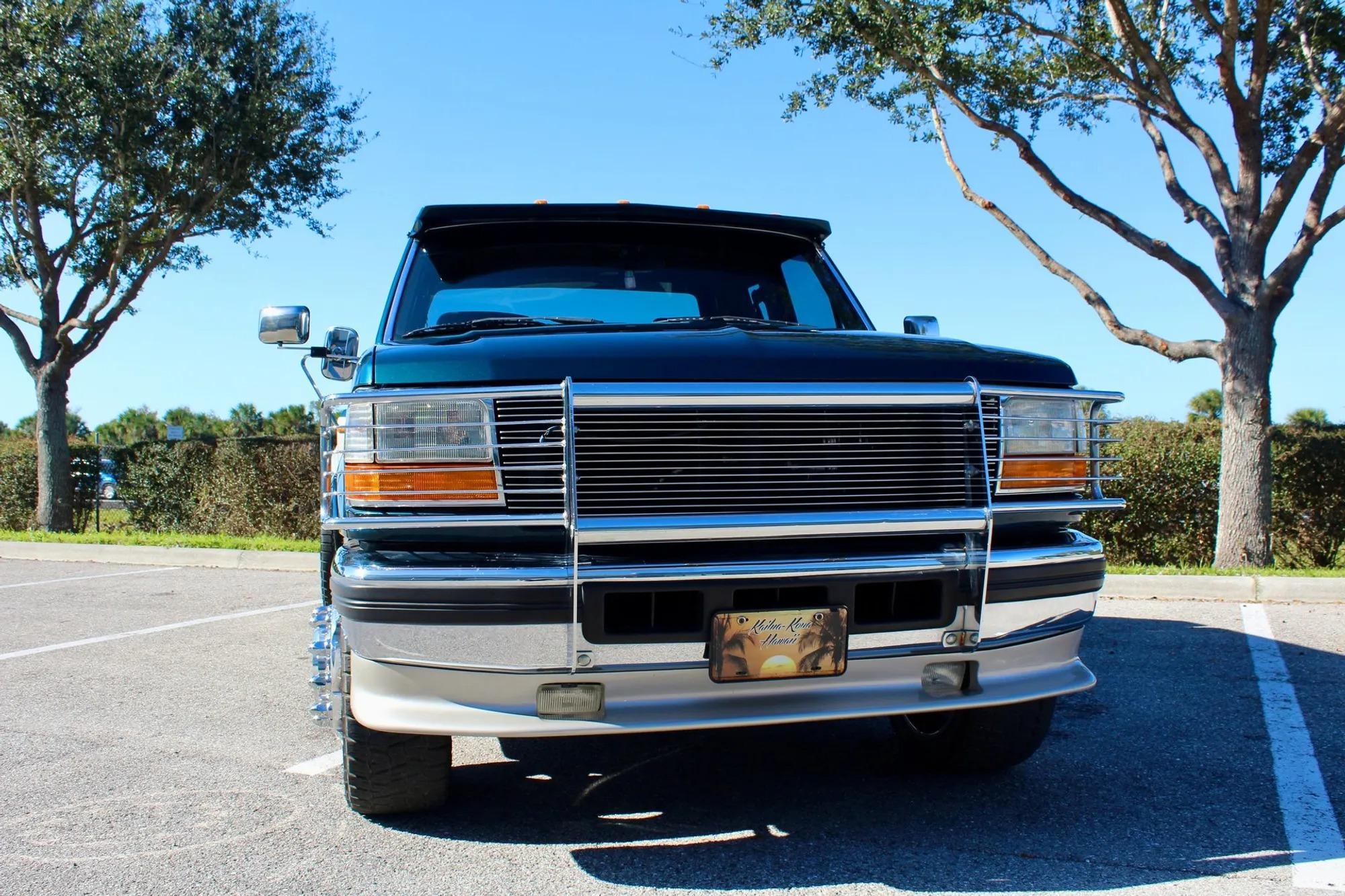 36k-Mile 1996 Ford F-350 XLT Regency
