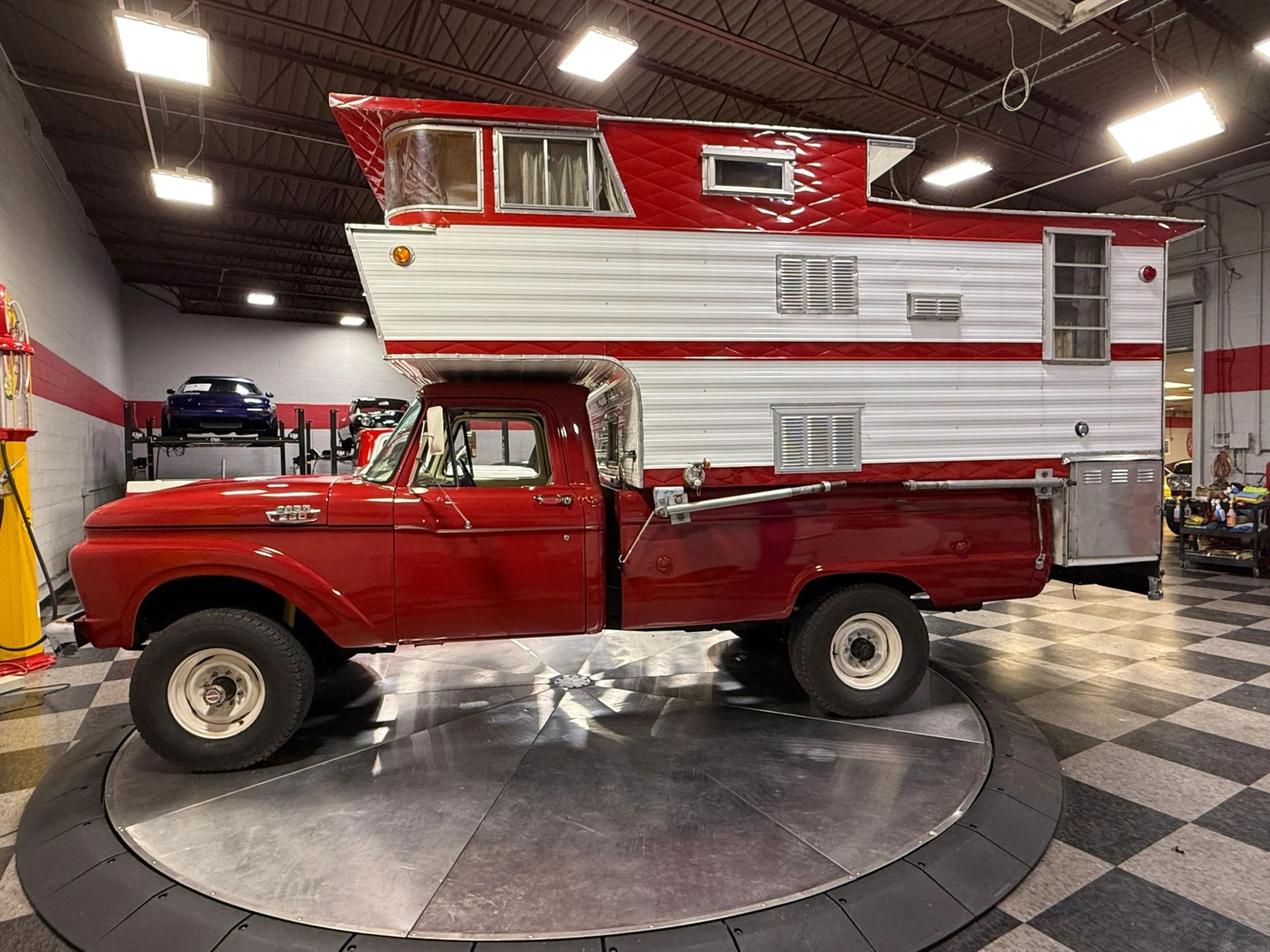 1963 Ford F-250 Camper