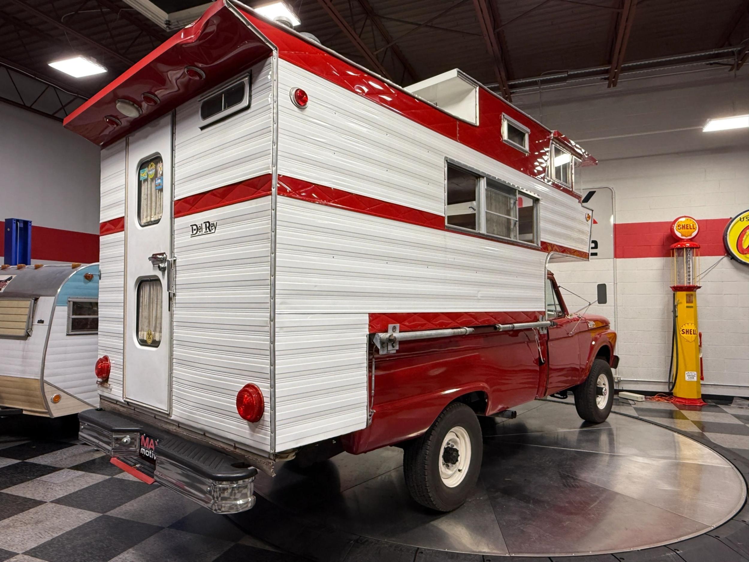 1963 Ford F-250 Camper