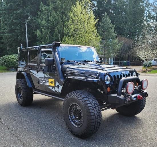 2012 Jeep Wrangler Rubicon - 2