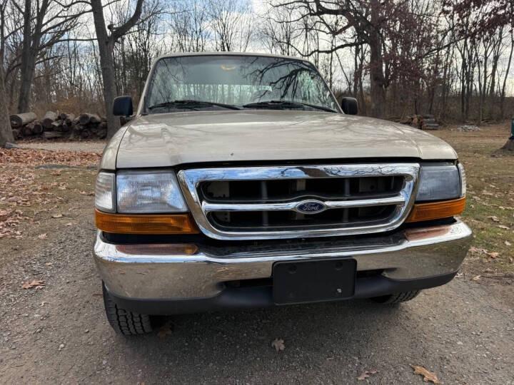 2000 Ford Ranger XL Extended Cab - 4