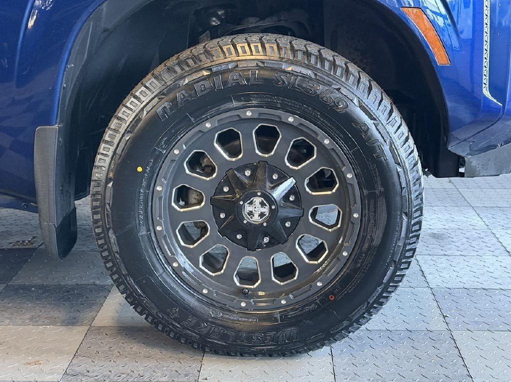 2022 Nissan Frontier SV 4x4