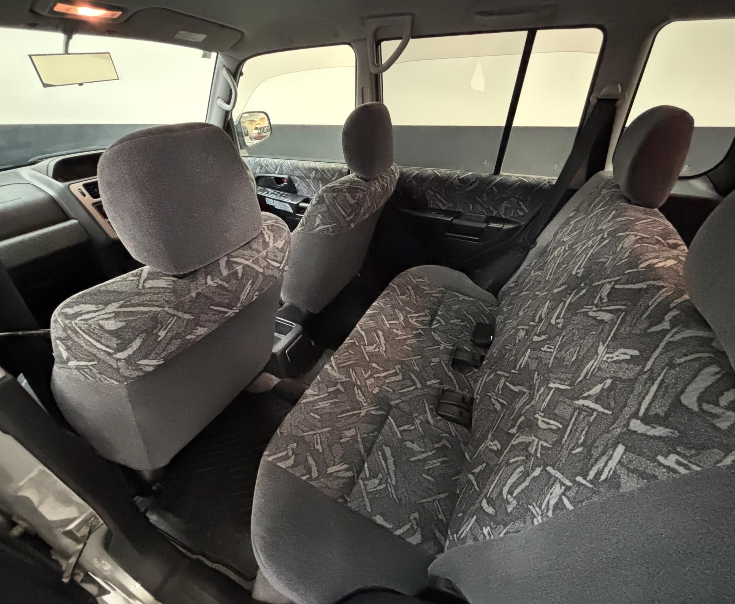 2000 Mitsubishi Pajero IO