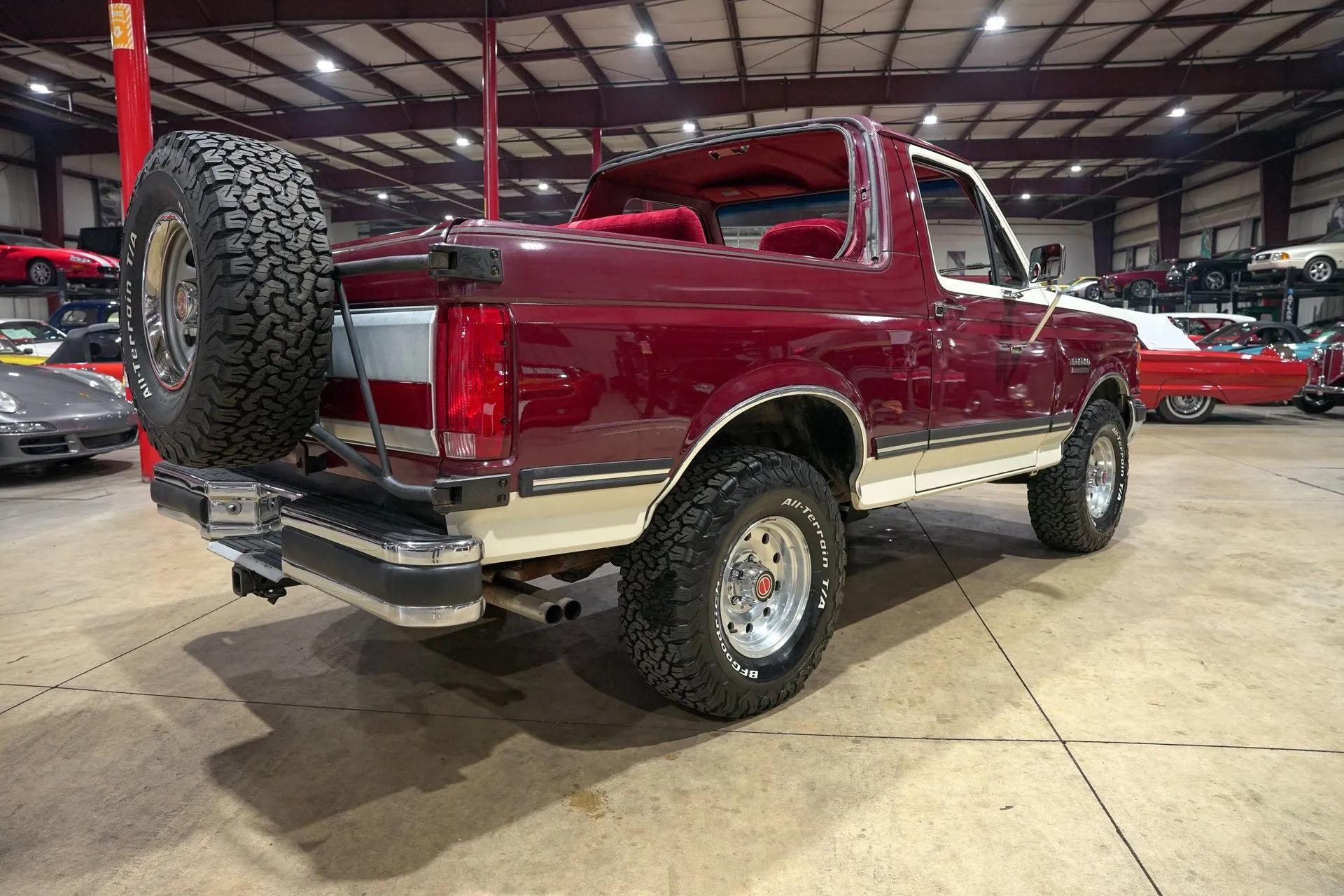 1990 Ford Bronco XLT