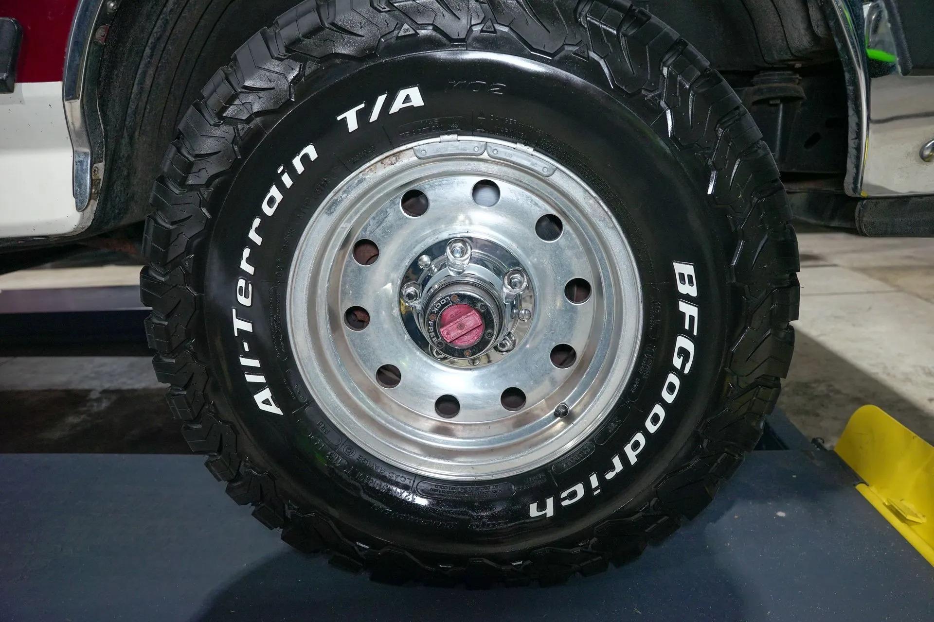 1990 Ford Bronco XLT