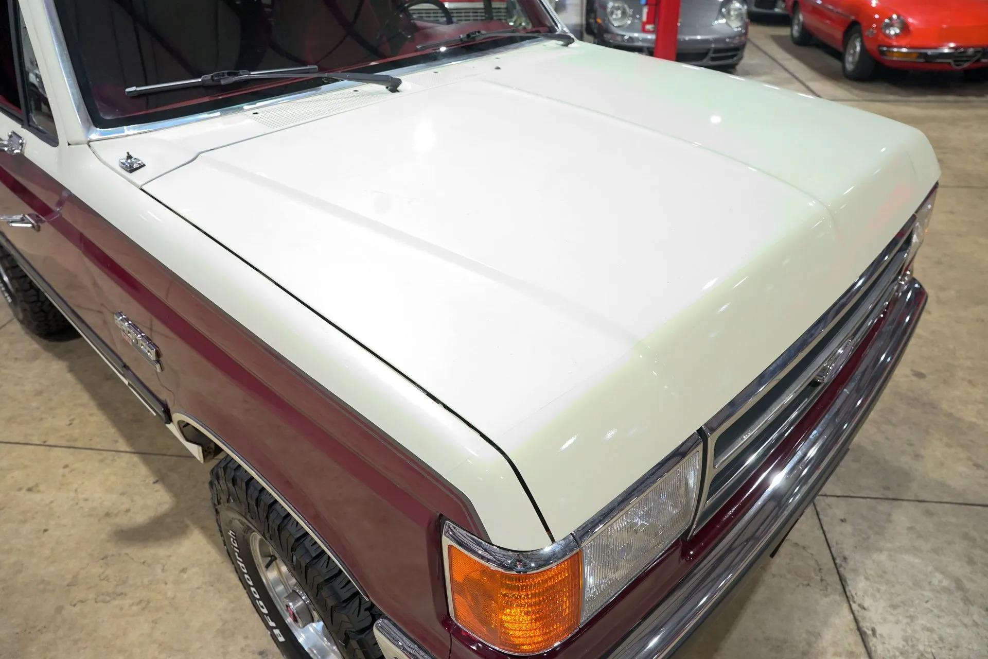 1990 Ford Bronco XLT