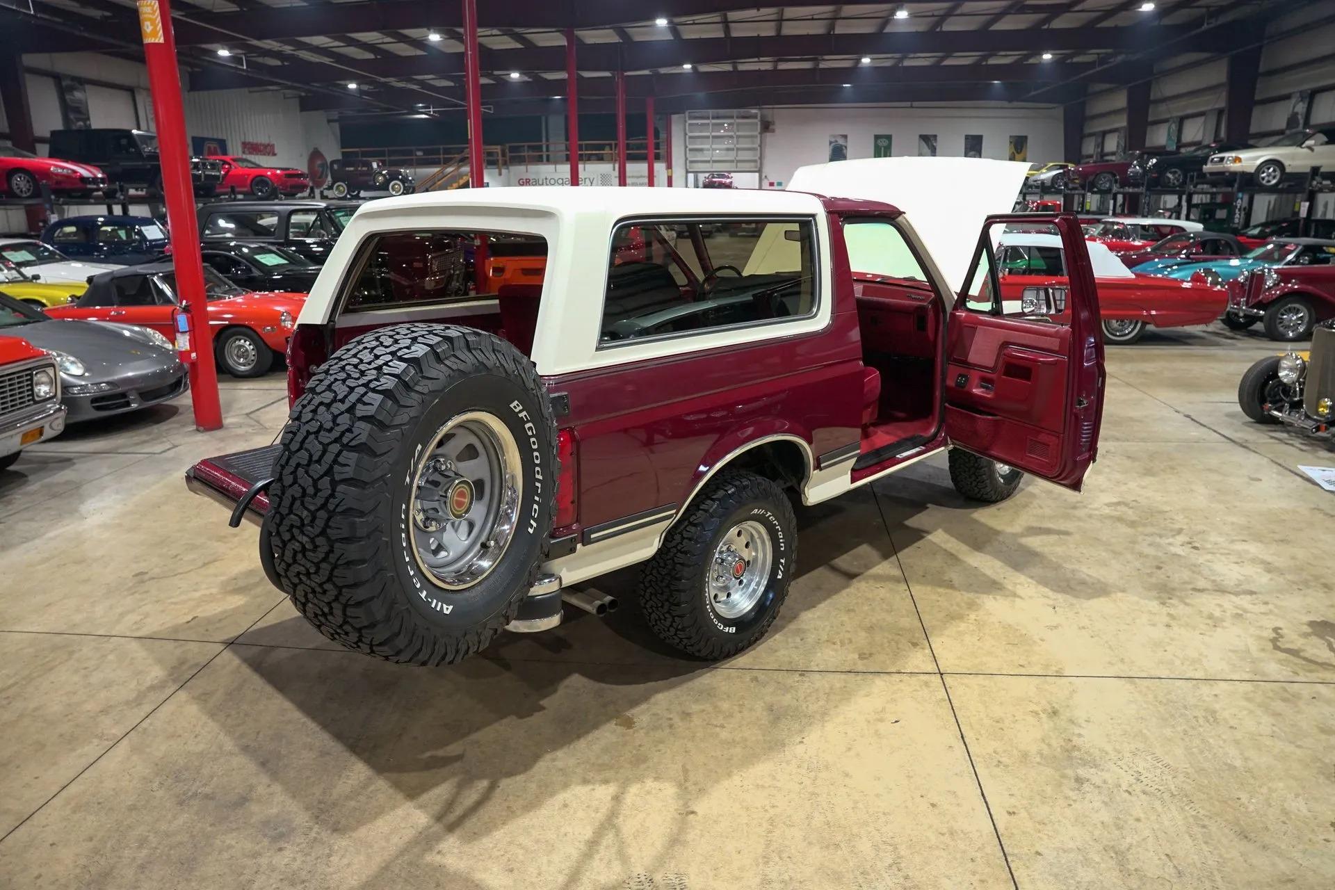 1990 Ford Bronco XLT