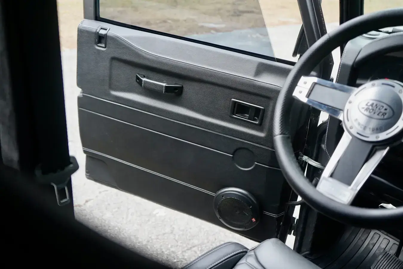2022 Land Rover Defender Double Cab Pickup