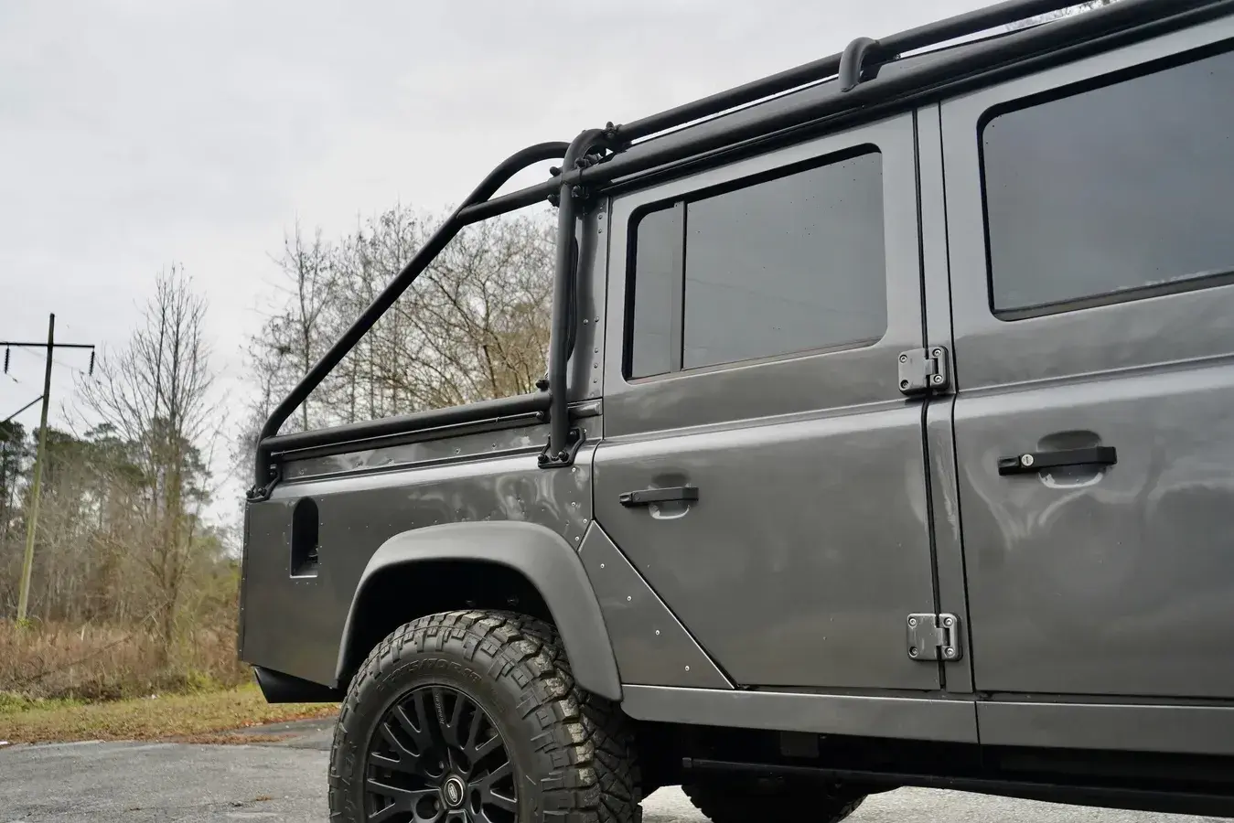 2022 Land Rover Defender Double Cab Pickup
