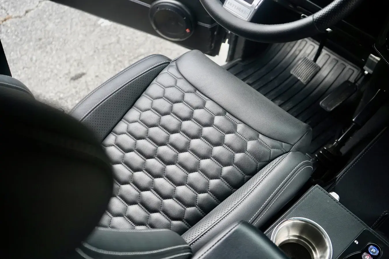 2022 Land Rover Defender Double Cab Pickup