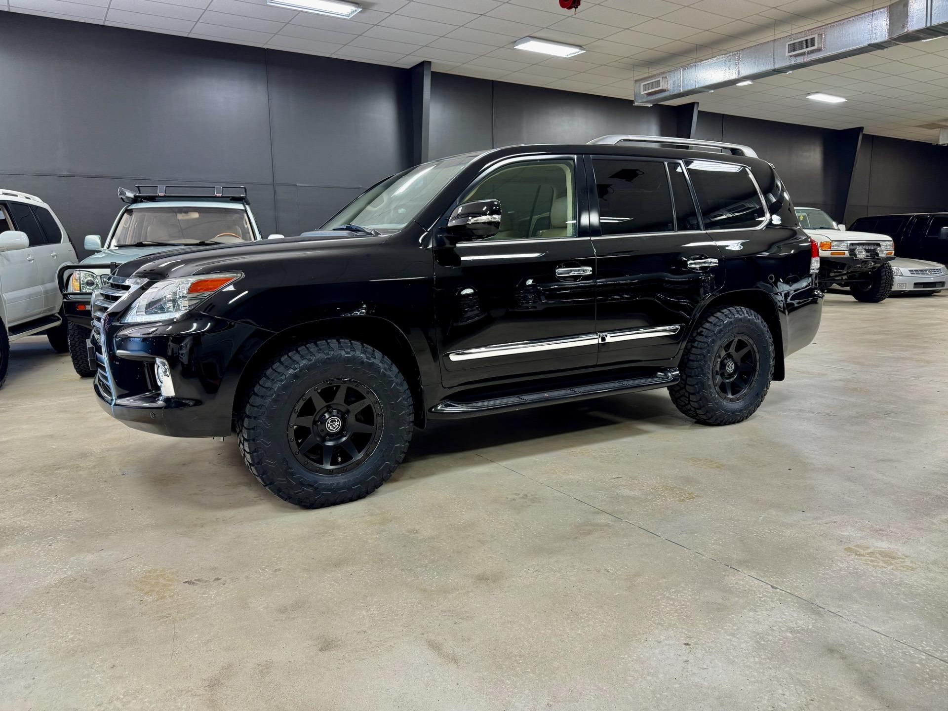 2014 Lexus LX 570 - 5