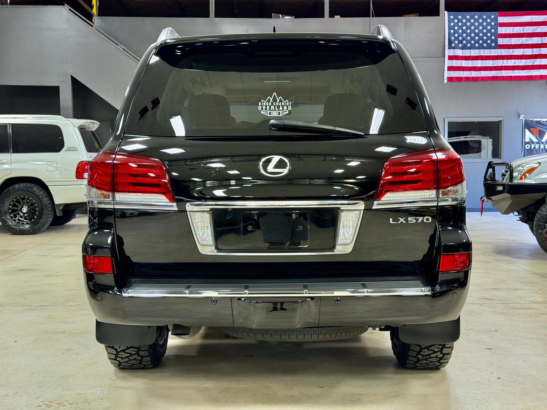 2014 Lexus LX 570