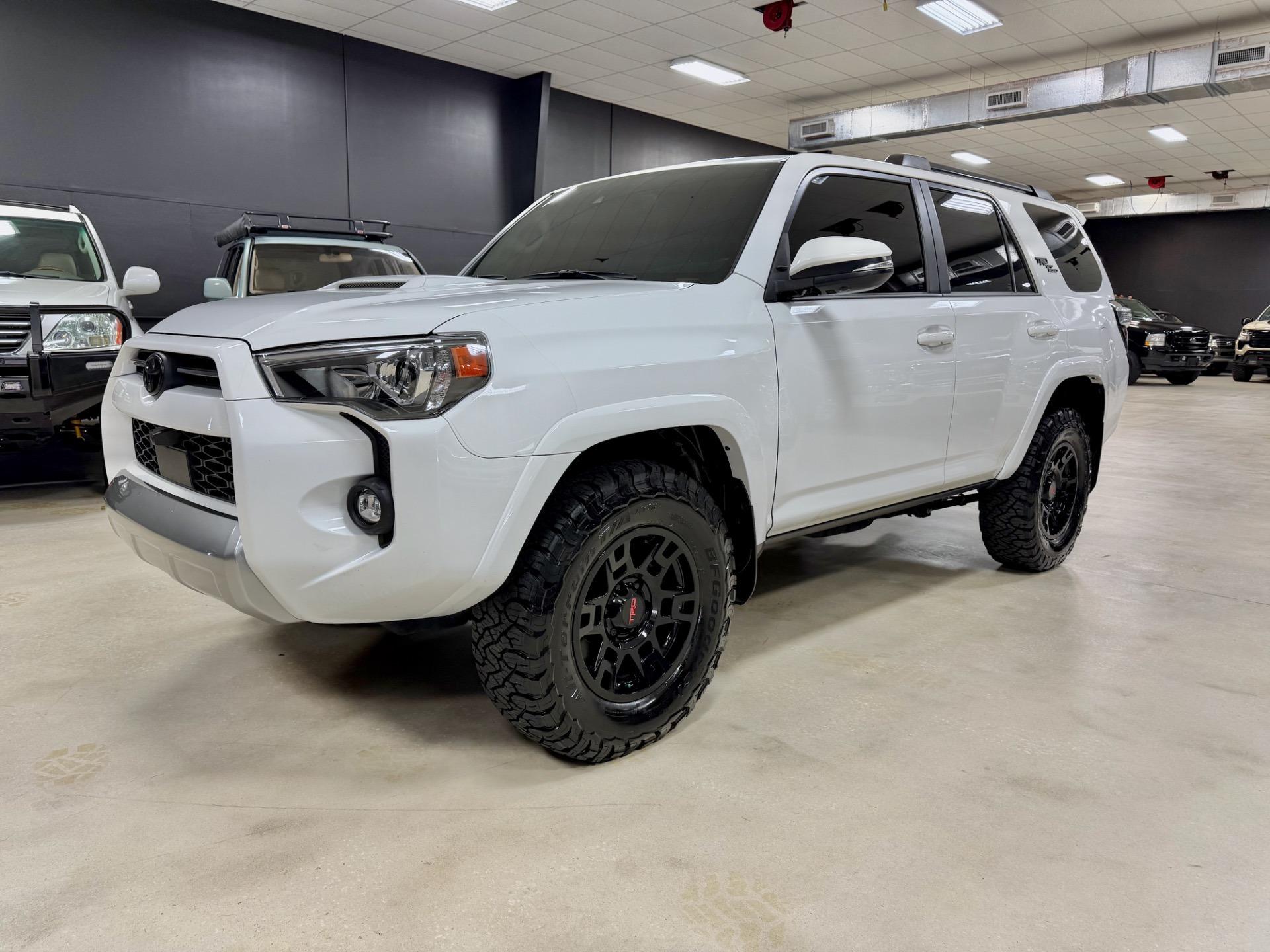 2023 Toyota 4Runner TRD Off-Road Premium - 2