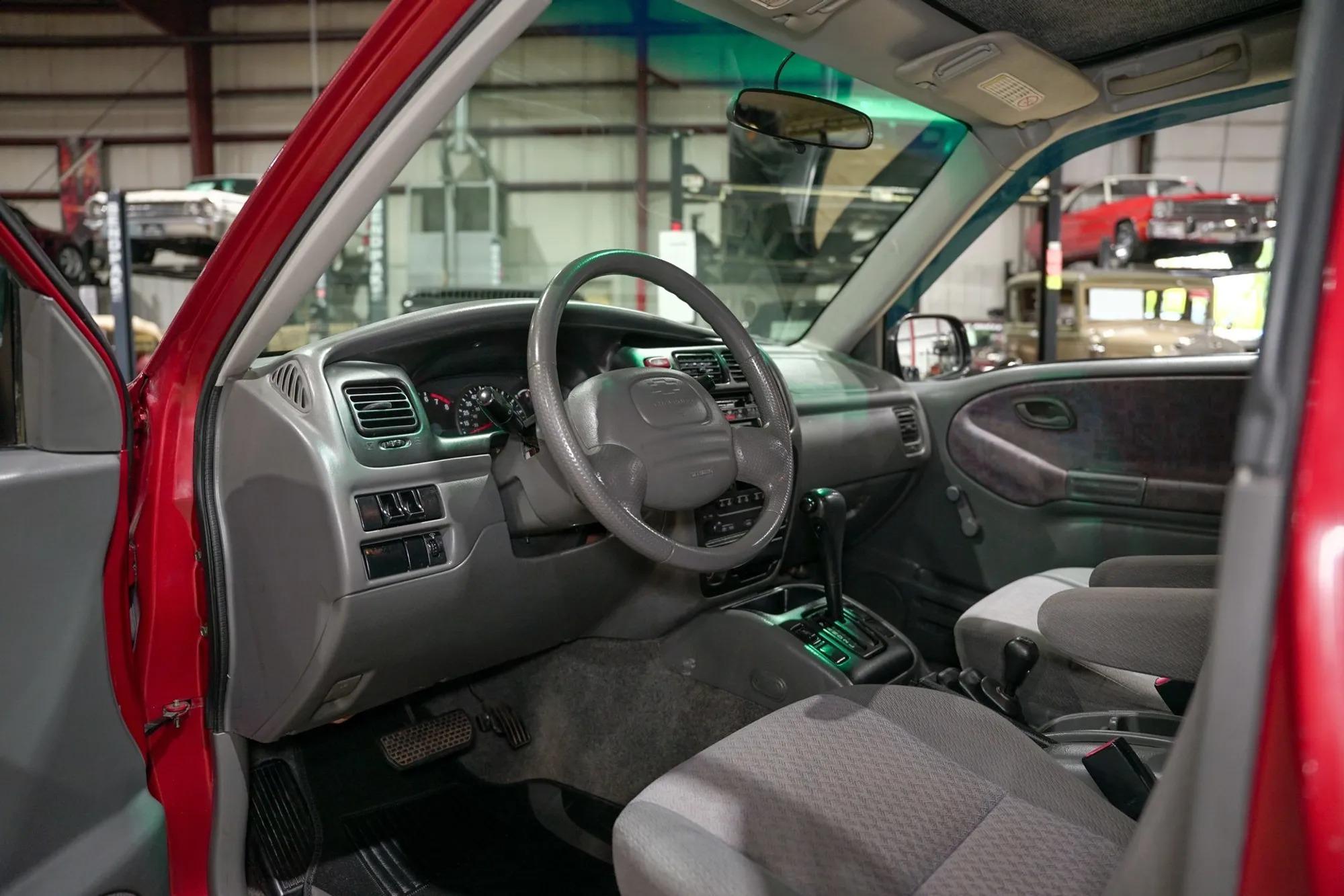 1999 Chevrolet Tracker 4×4