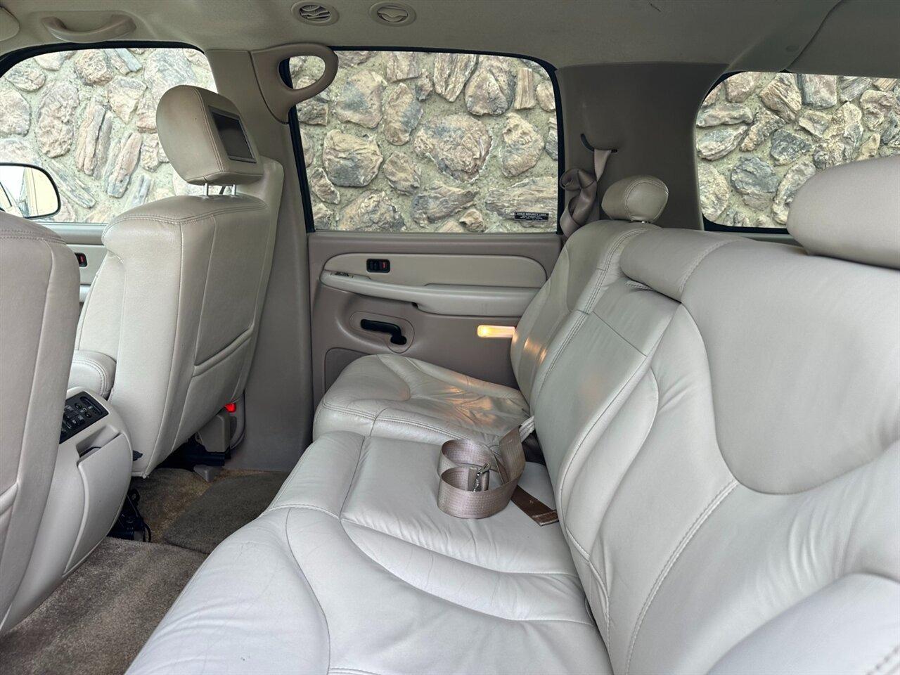 2002 GMC Yukon XL 2500 SLT