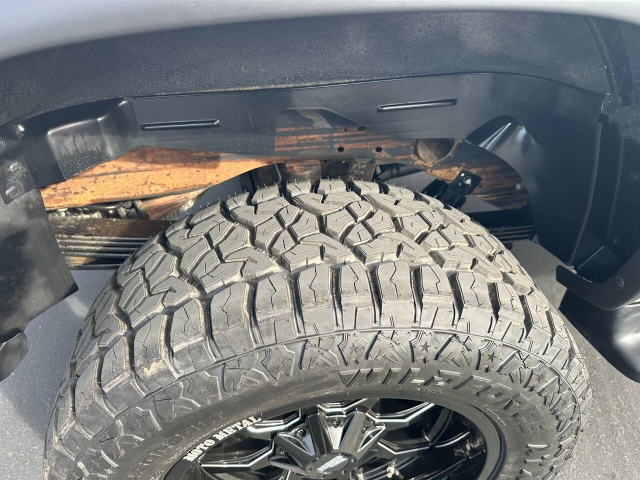 2002 GMC Yukon XL 2500 SLT