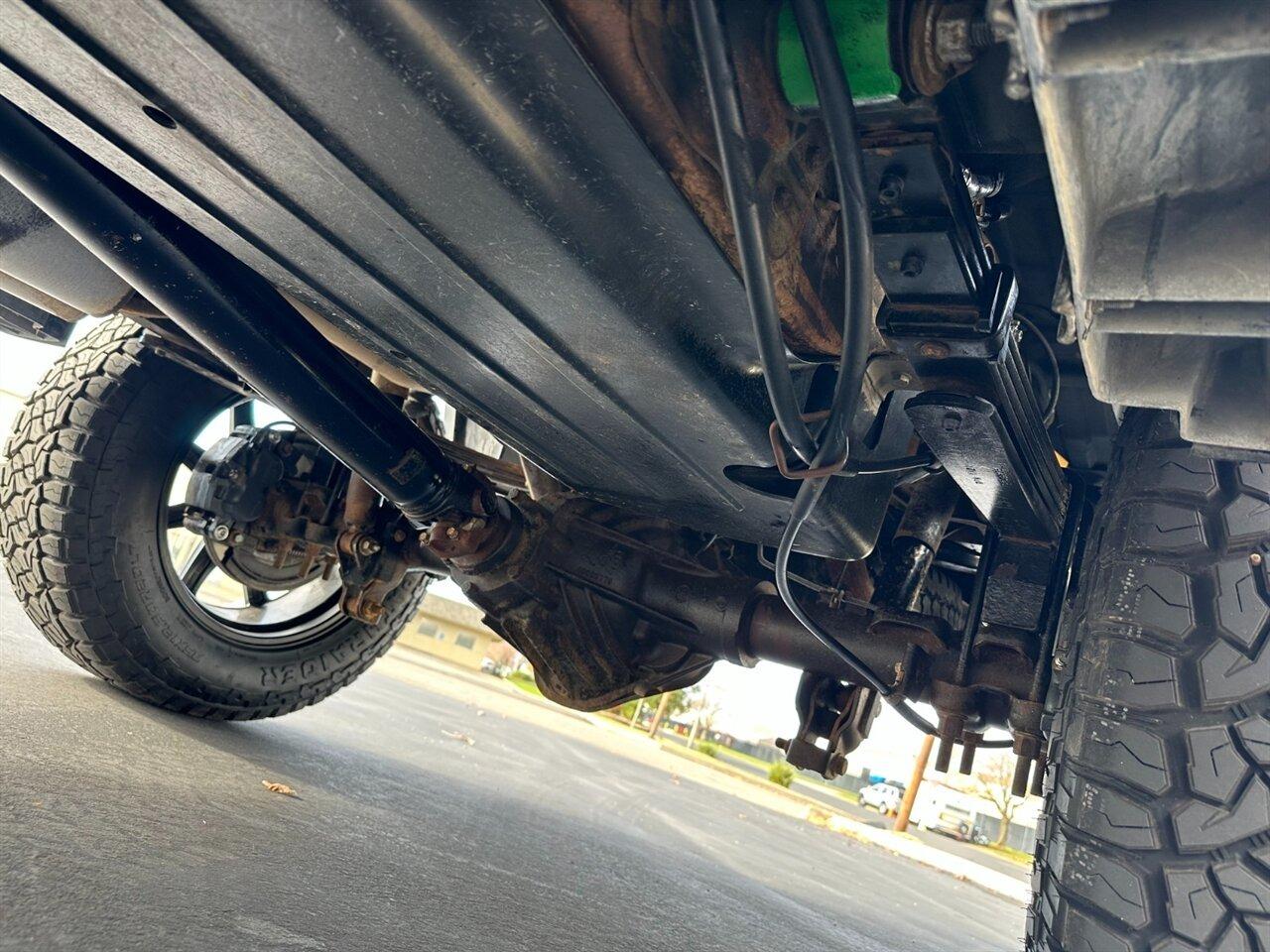 2002 GMC Yukon XL 2500 SLT