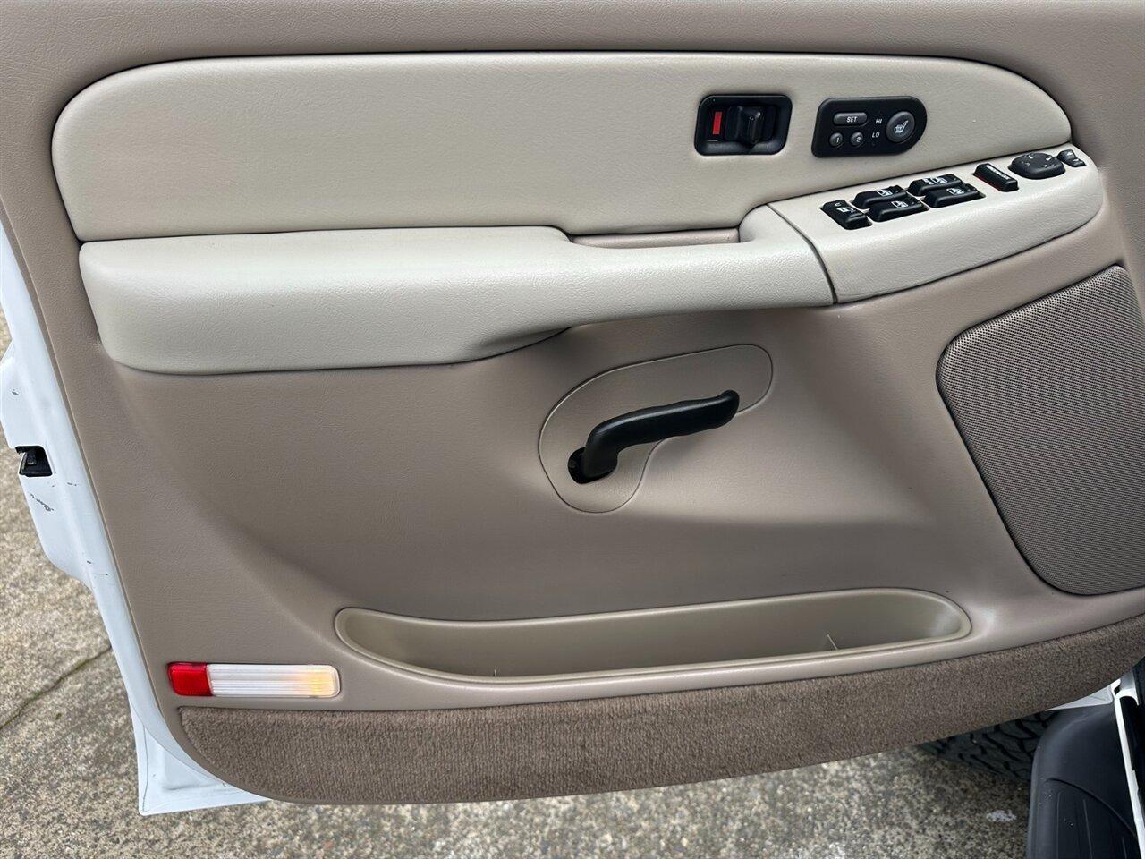 2002 GMC Yukon XL 2500 SLT