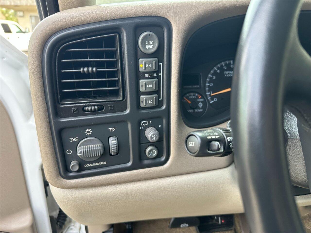 2002 GMC Yukon XL 2500 SLT