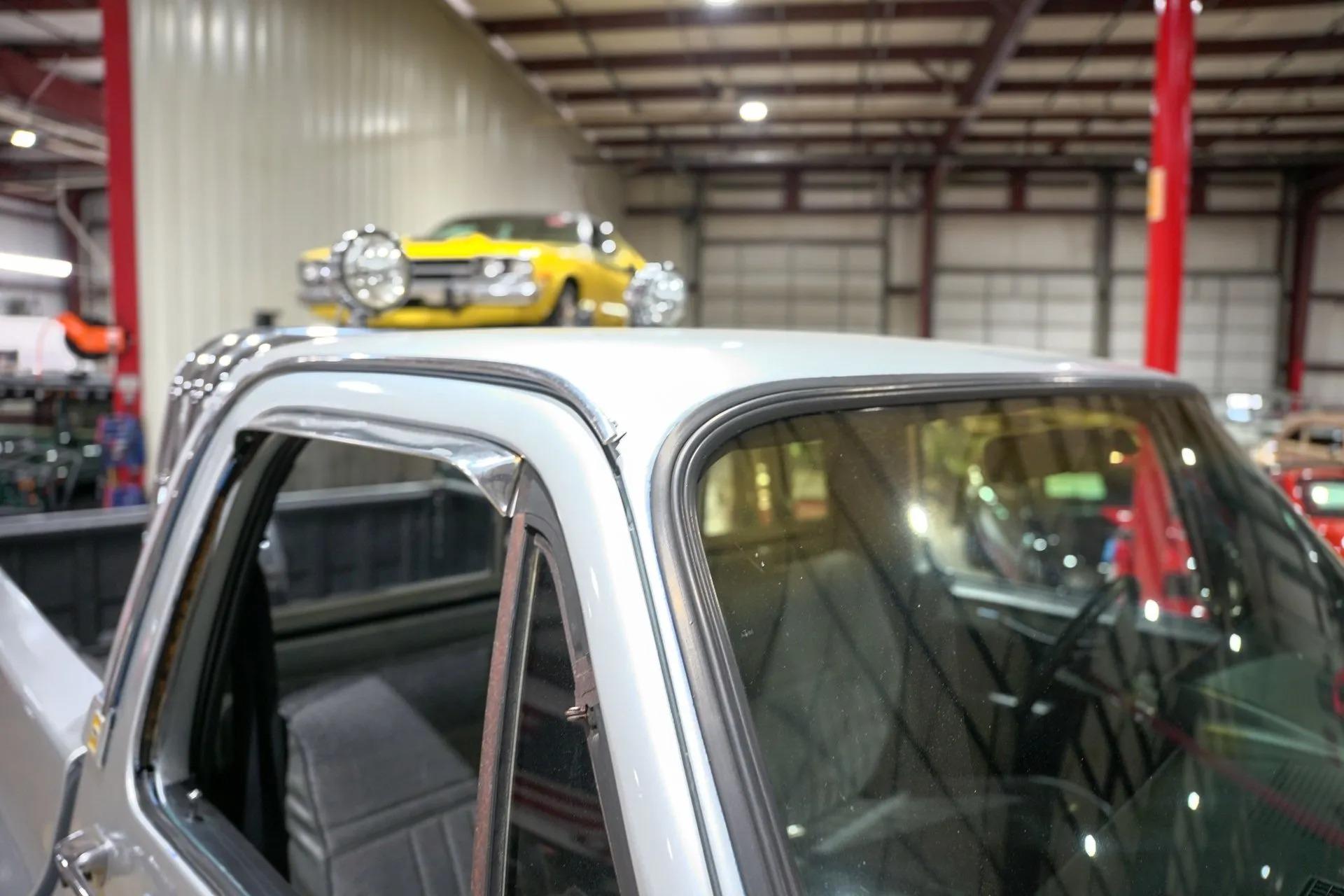 Lifted 1985 Chevrolet K10