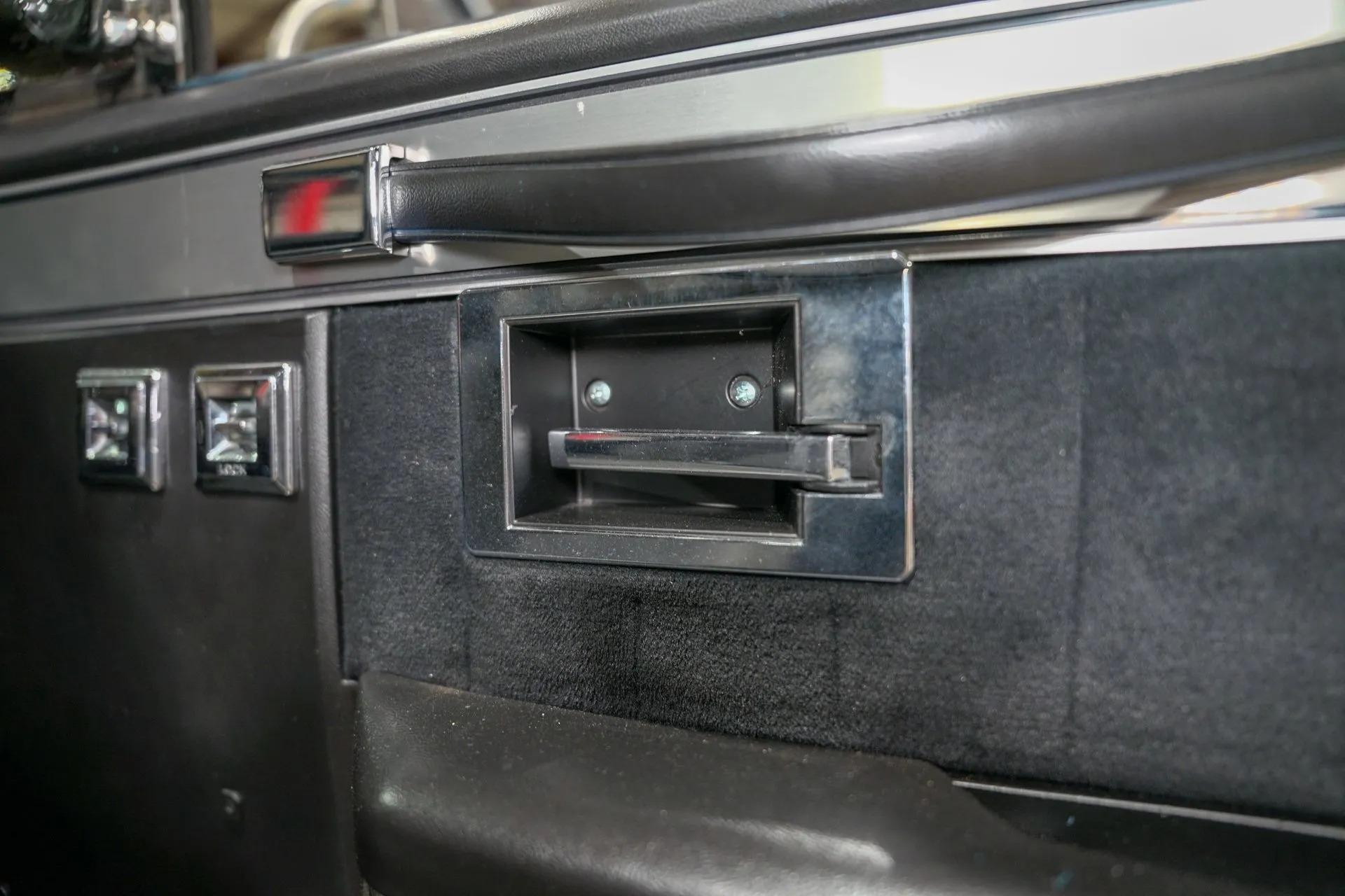 Lifted 1985 Chevrolet K10