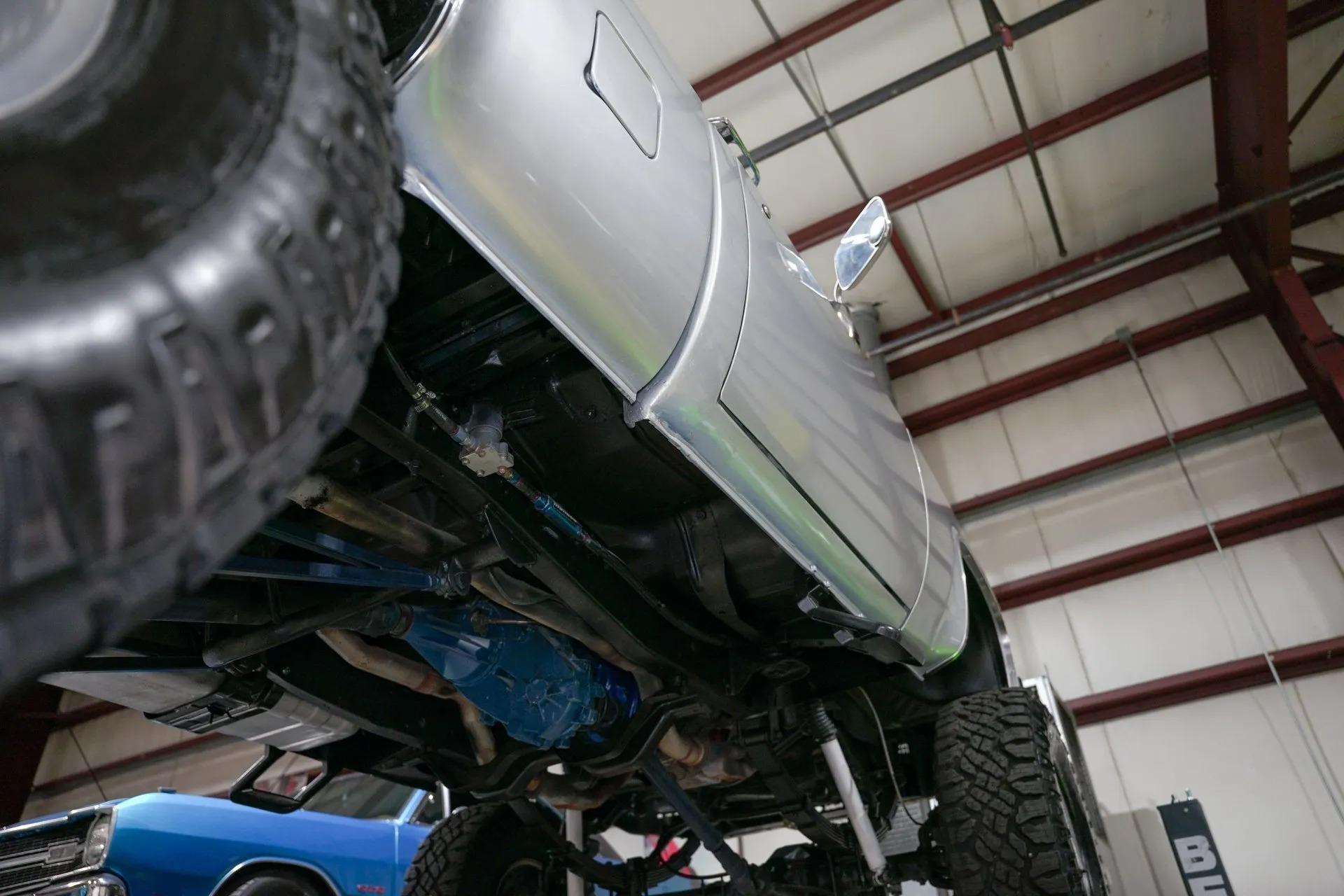 Lifted 1985 Chevrolet K10