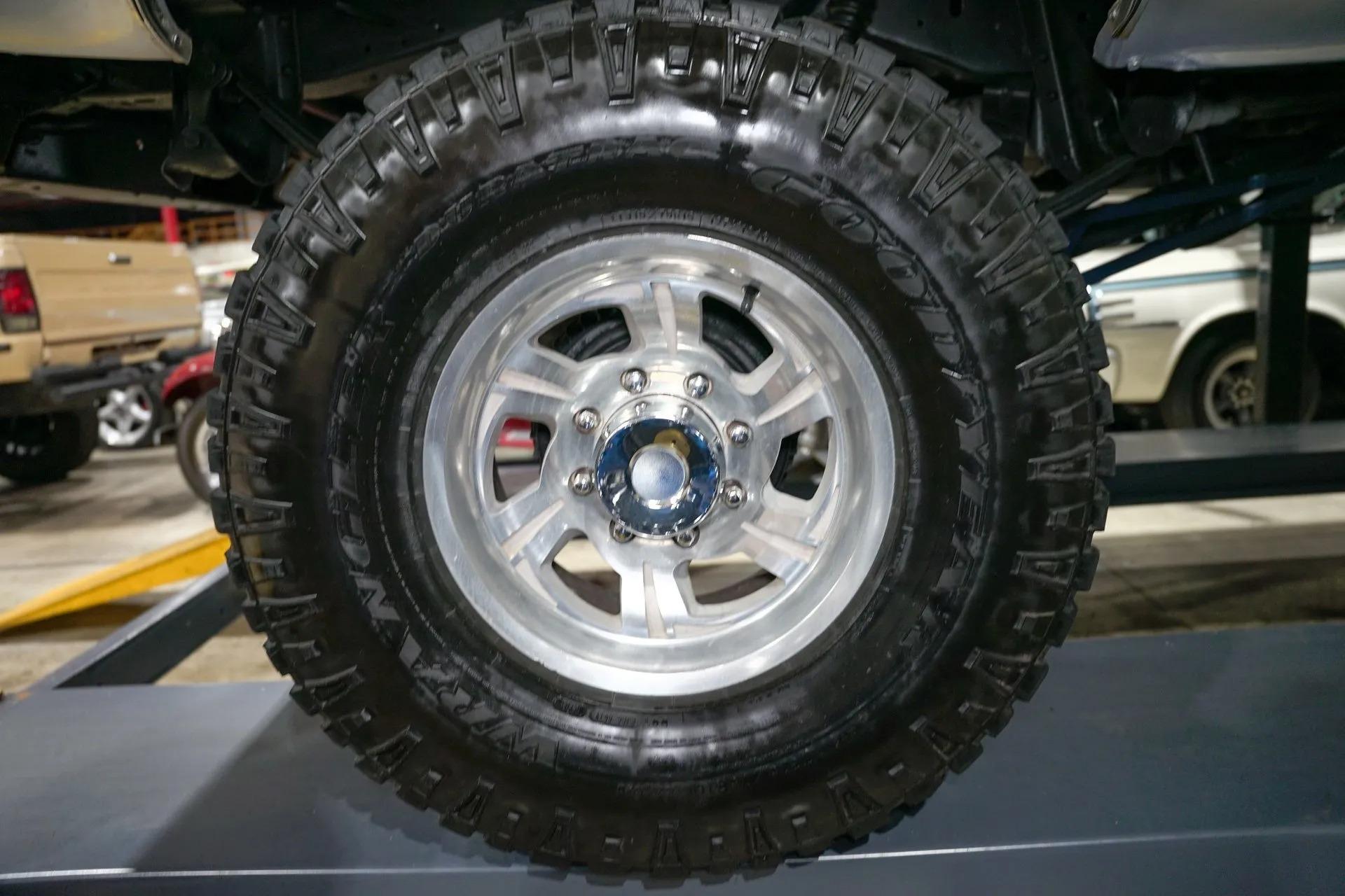 Lifted 1985 Chevrolet K10