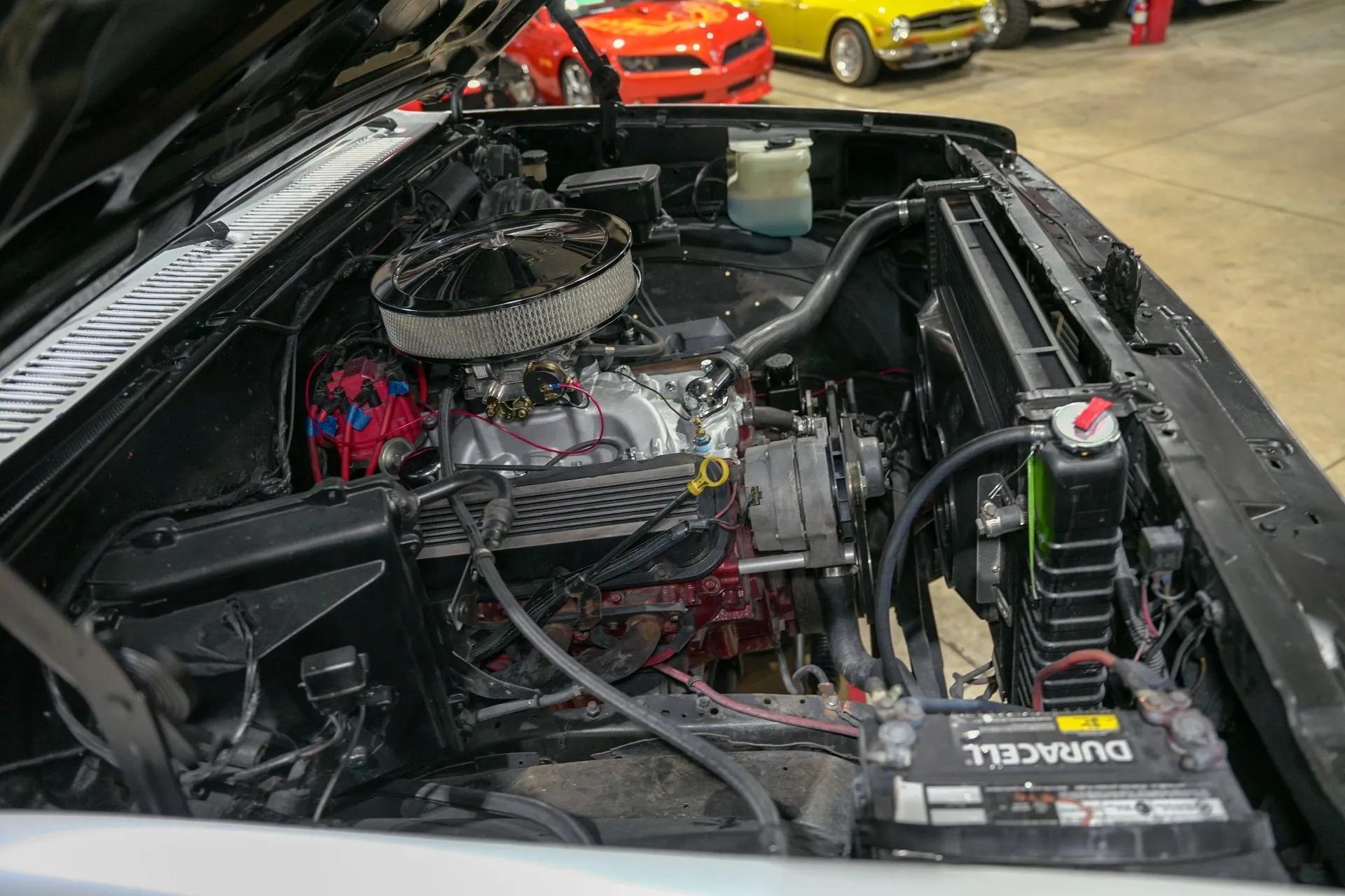 Lifted 1985 Chevrolet K10