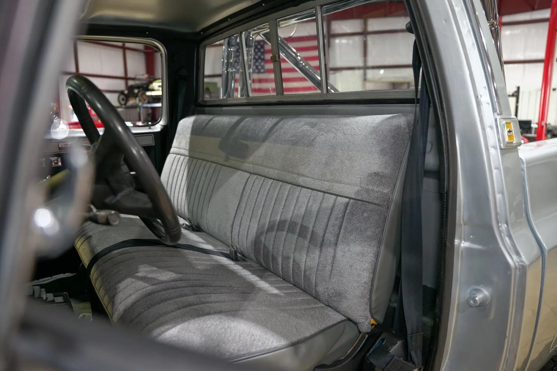 Lifted 1985 Chevrolet K10