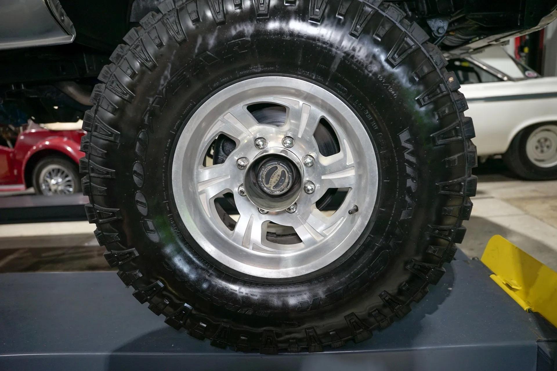 Lifted 1985 Chevrolet K10