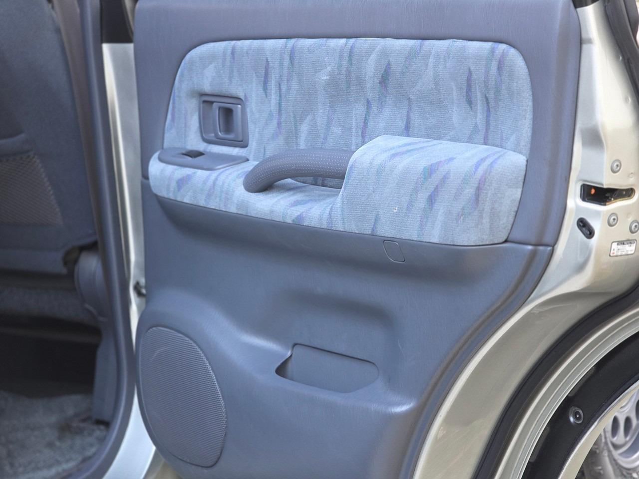 2000 Toyota Land Cruiser Prado TX