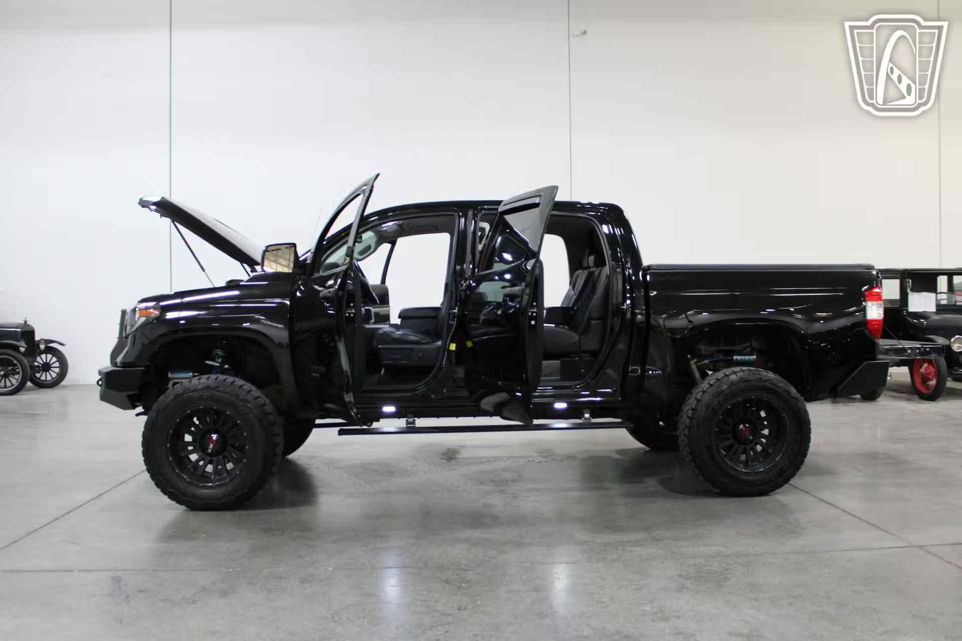 2014 Toyota Tundra SR5 CrewMax