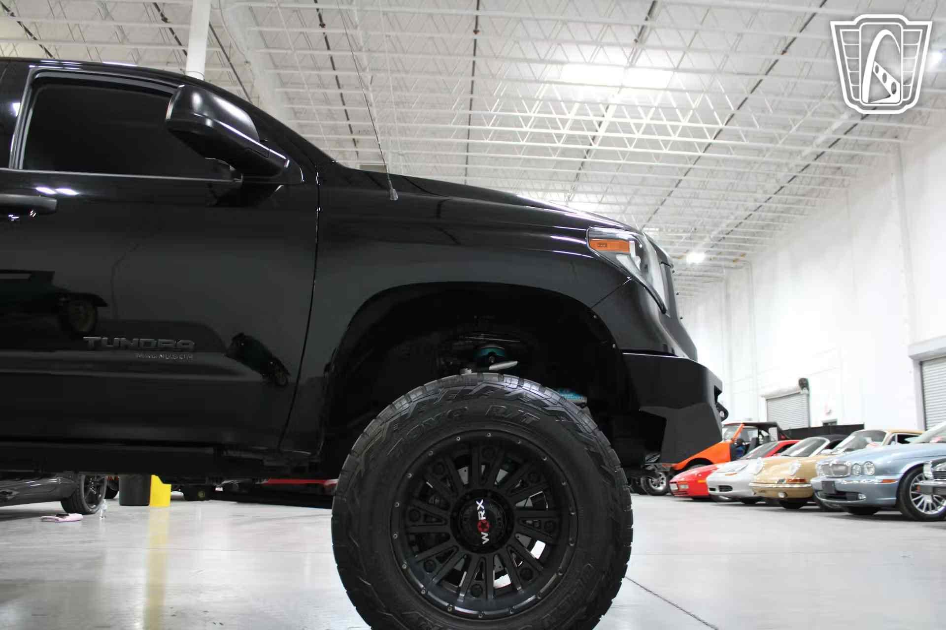 2014 Toyota Tundra SR5 CrewMax