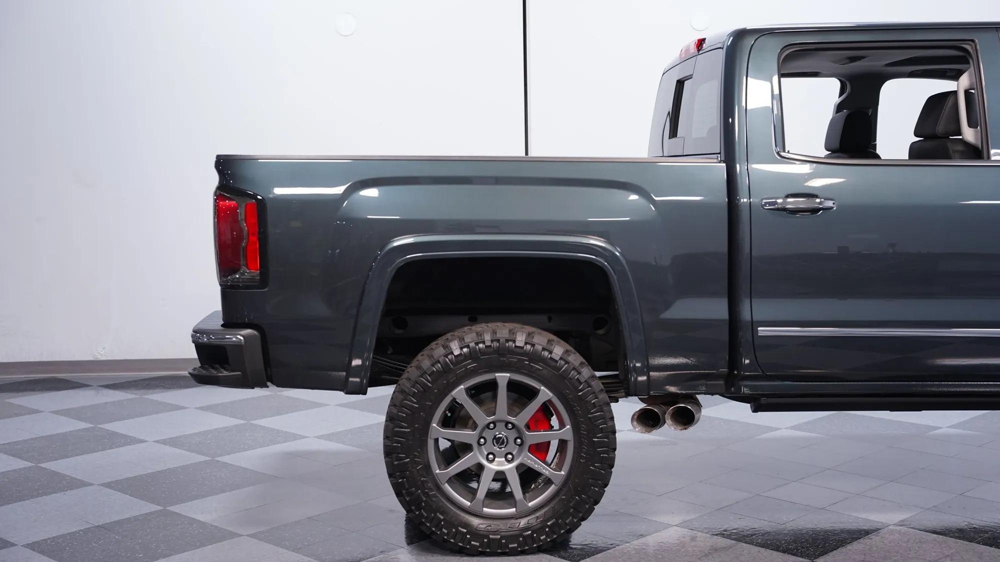 Supercharged 2018 GMC Sierra Callaway SC560