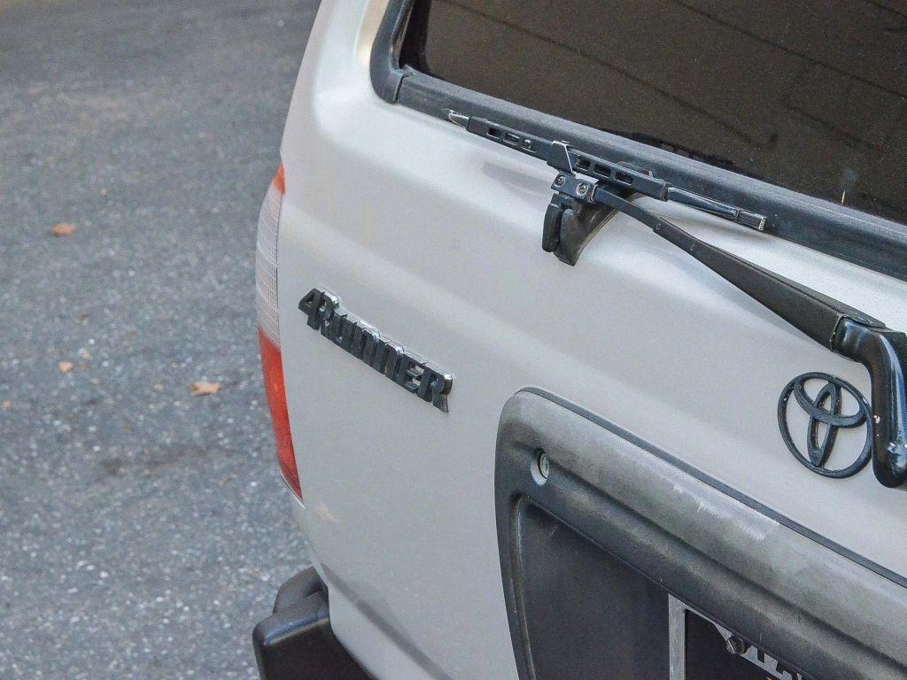 1999 Toyota 4Runner SR5